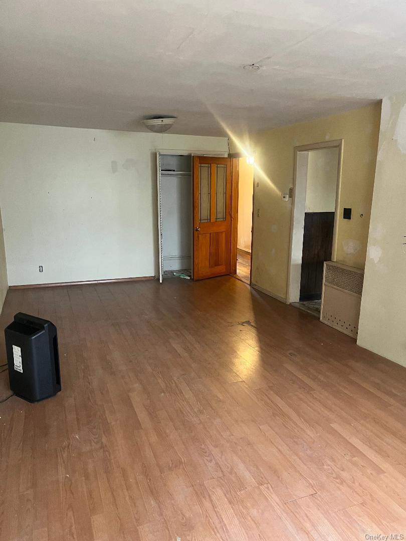 Single Family 33rd  Queens, NY 11105, MLS-937439-5