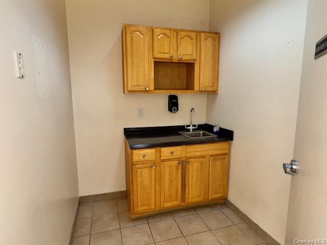 Commercial Lease Fordham  Bronx, NY 10458, MLS-937470-6