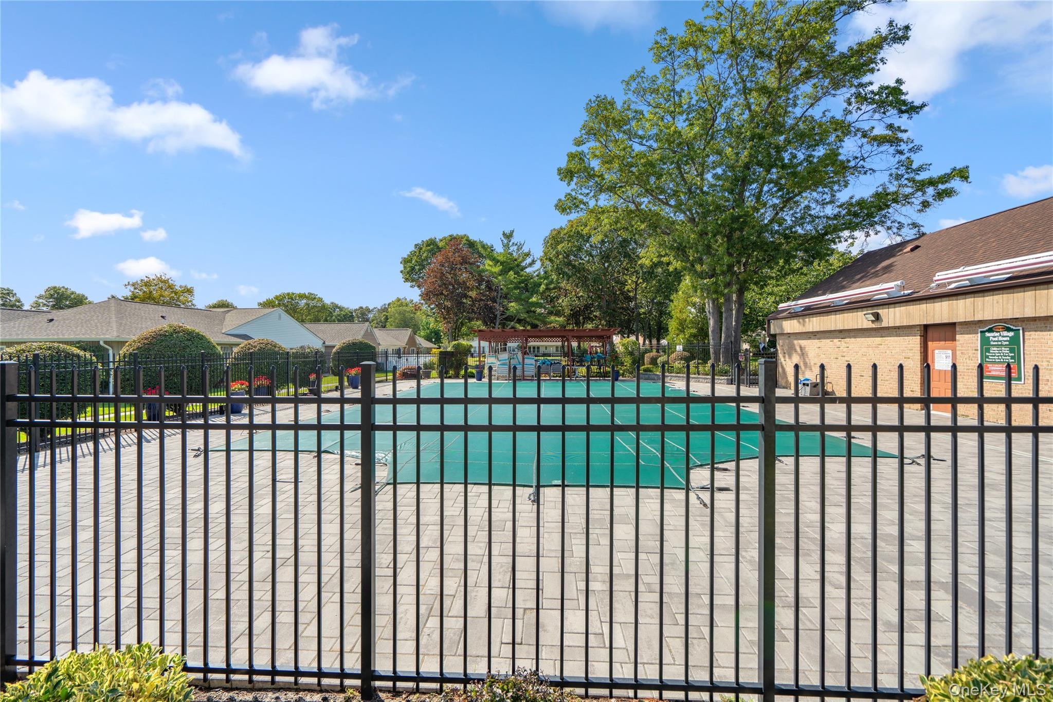 Single Family Revere  Suffolk County, NY 11782, MLS-937491-29