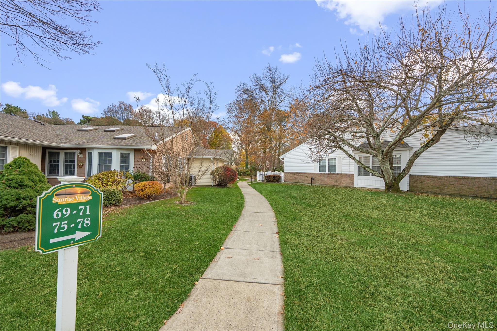 Single Family Revere  Suffolk County, NY 11782, MLS-937491-36