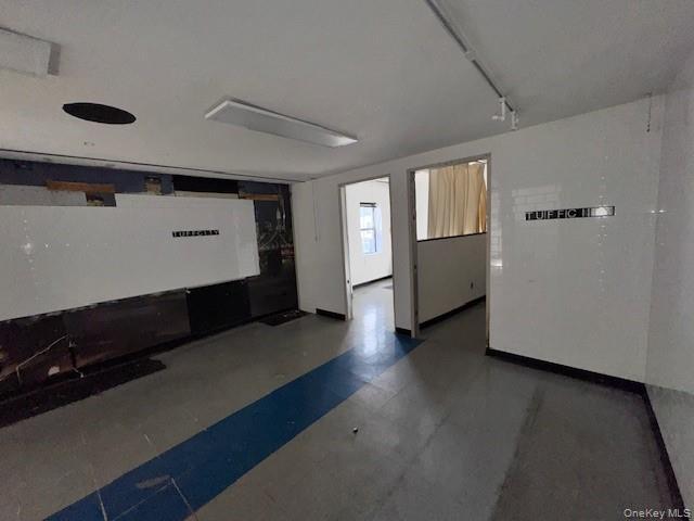 Commercial Lease Fordham Bronx, NY 10458, MLS-937503-12