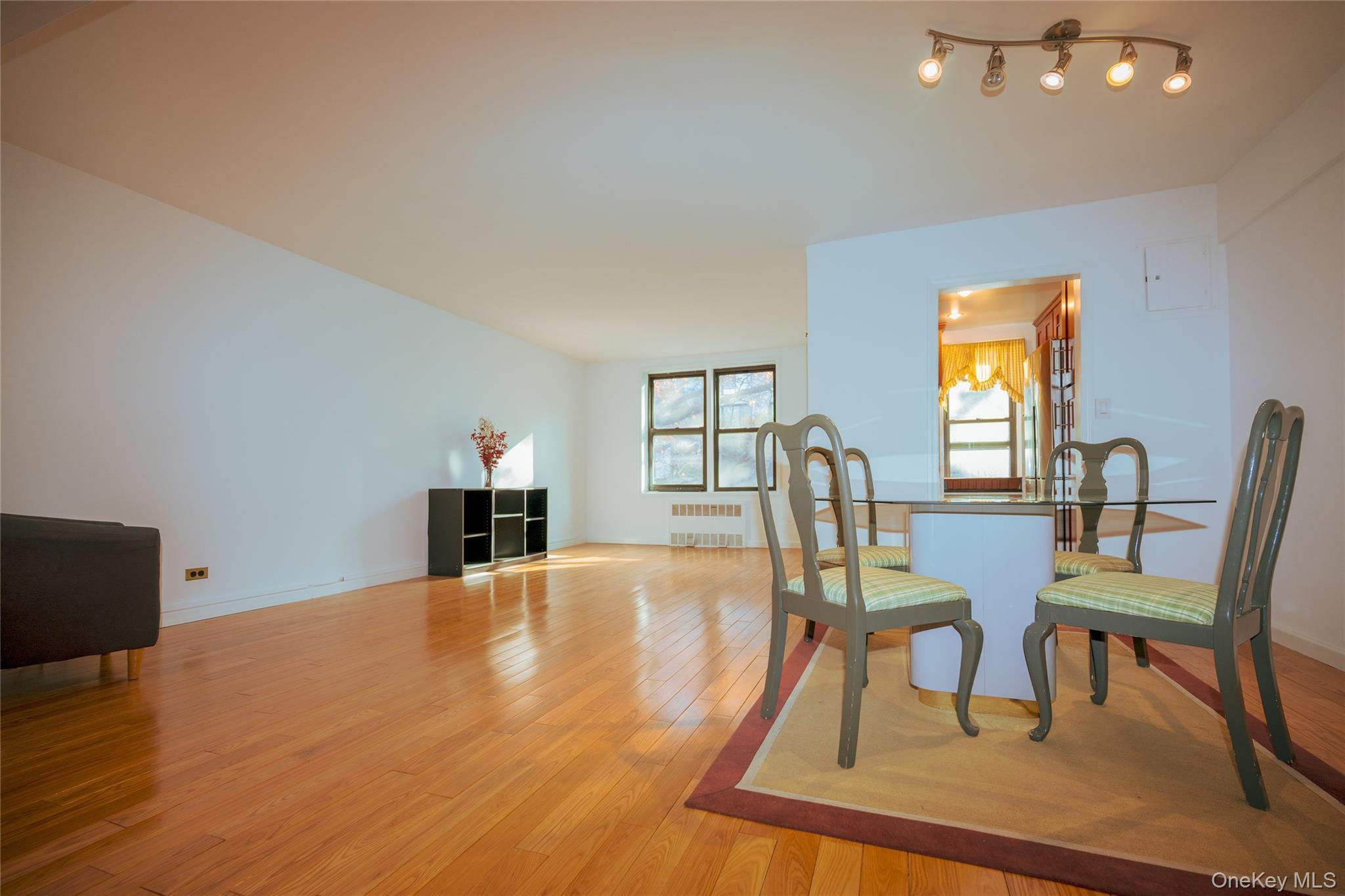 Coop Junction  Queens, NY 11372, MLS-937507-12