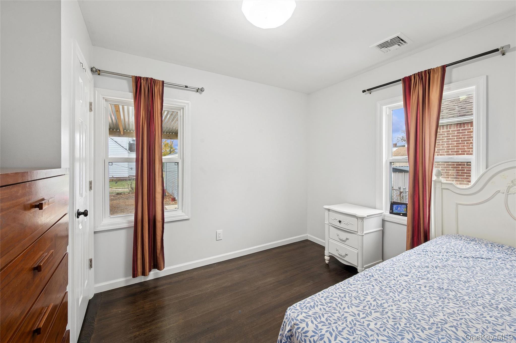 Single Family Caroline  Nassau County, NY 11010, MLS-937543-11