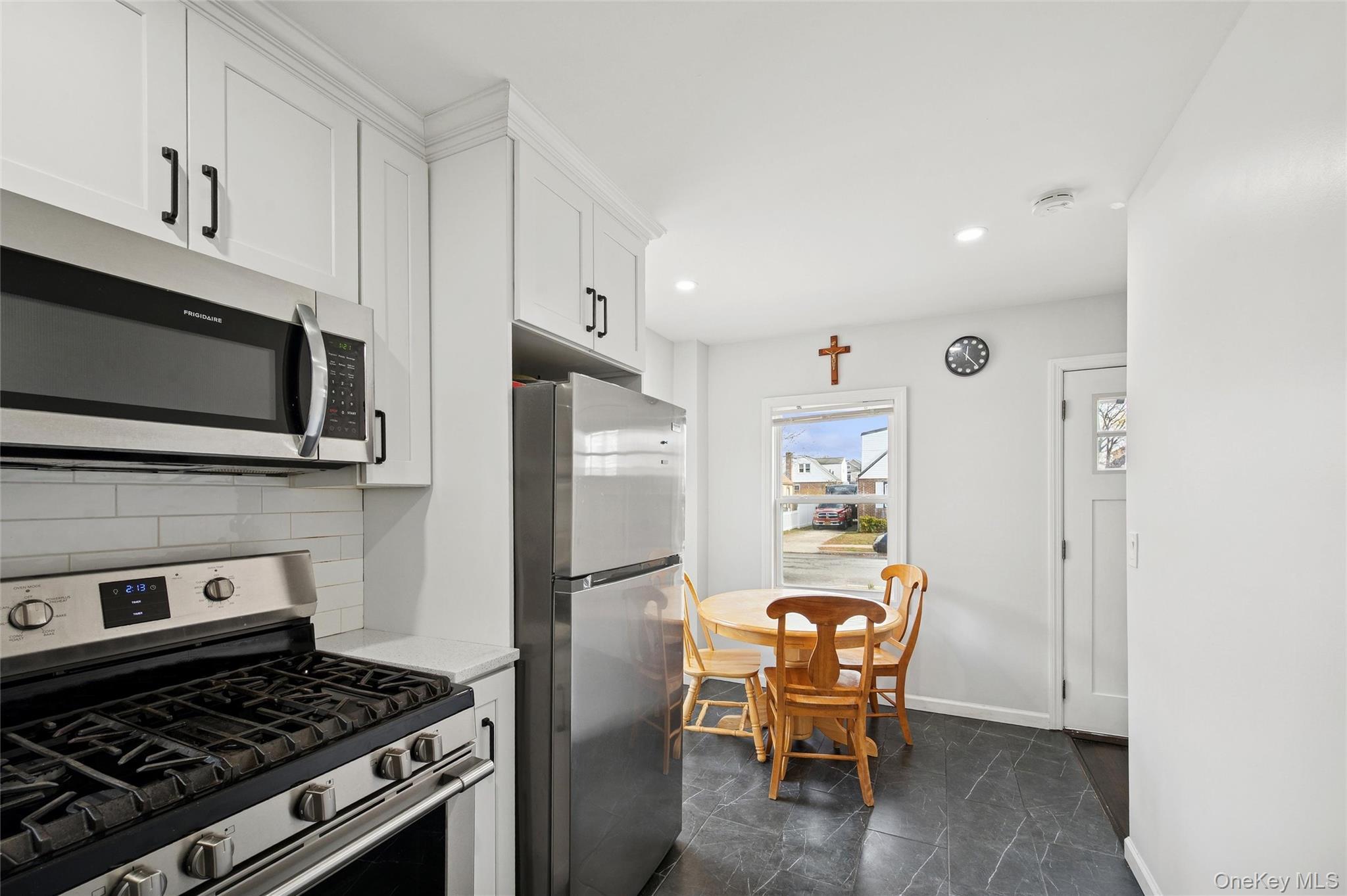 Single Family Caroline  Nassau County, NY 11010, MLS-937543-9