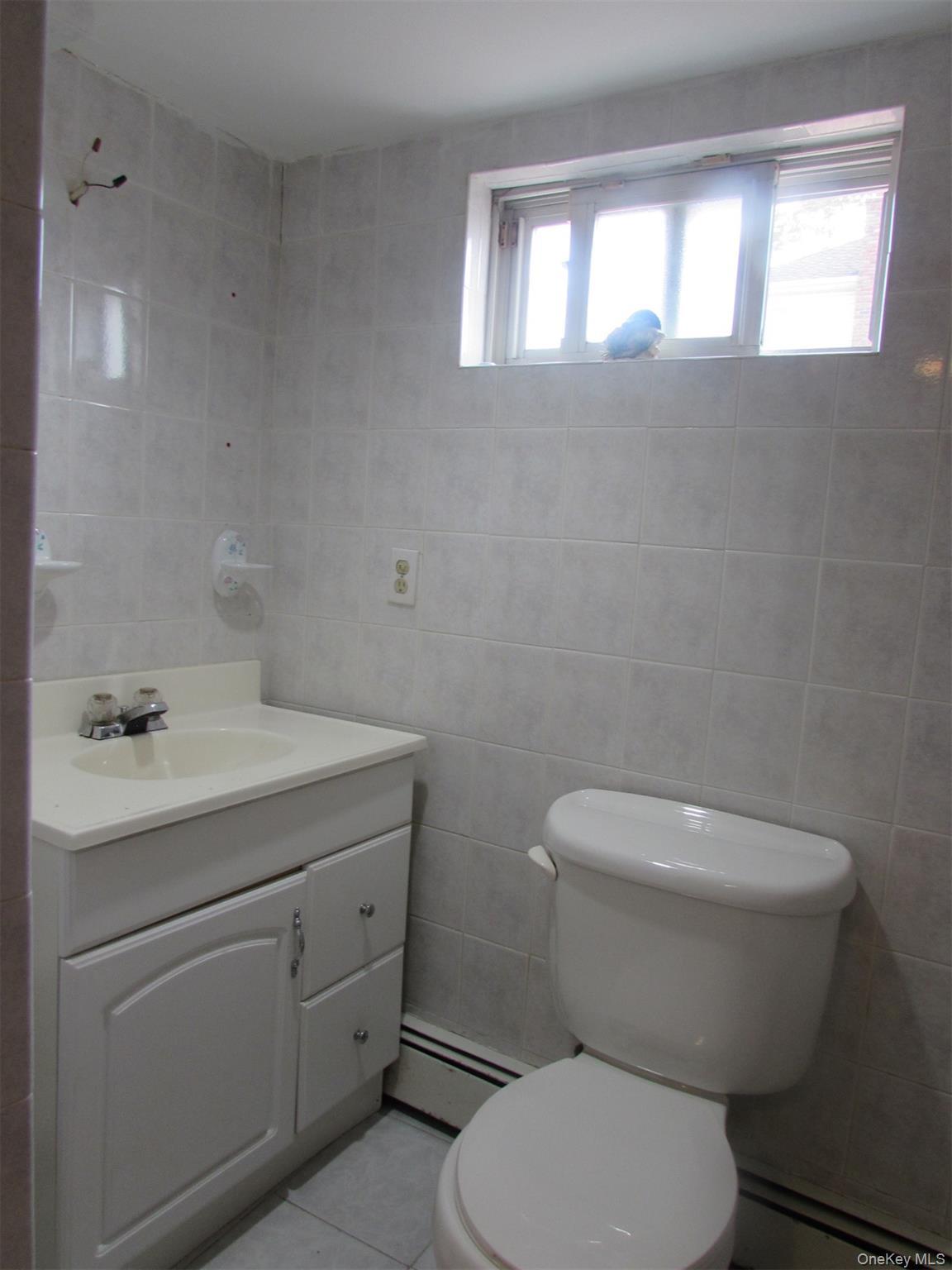 Single Family Windmill Suffolk County, NY 11704, MLS-937550-14