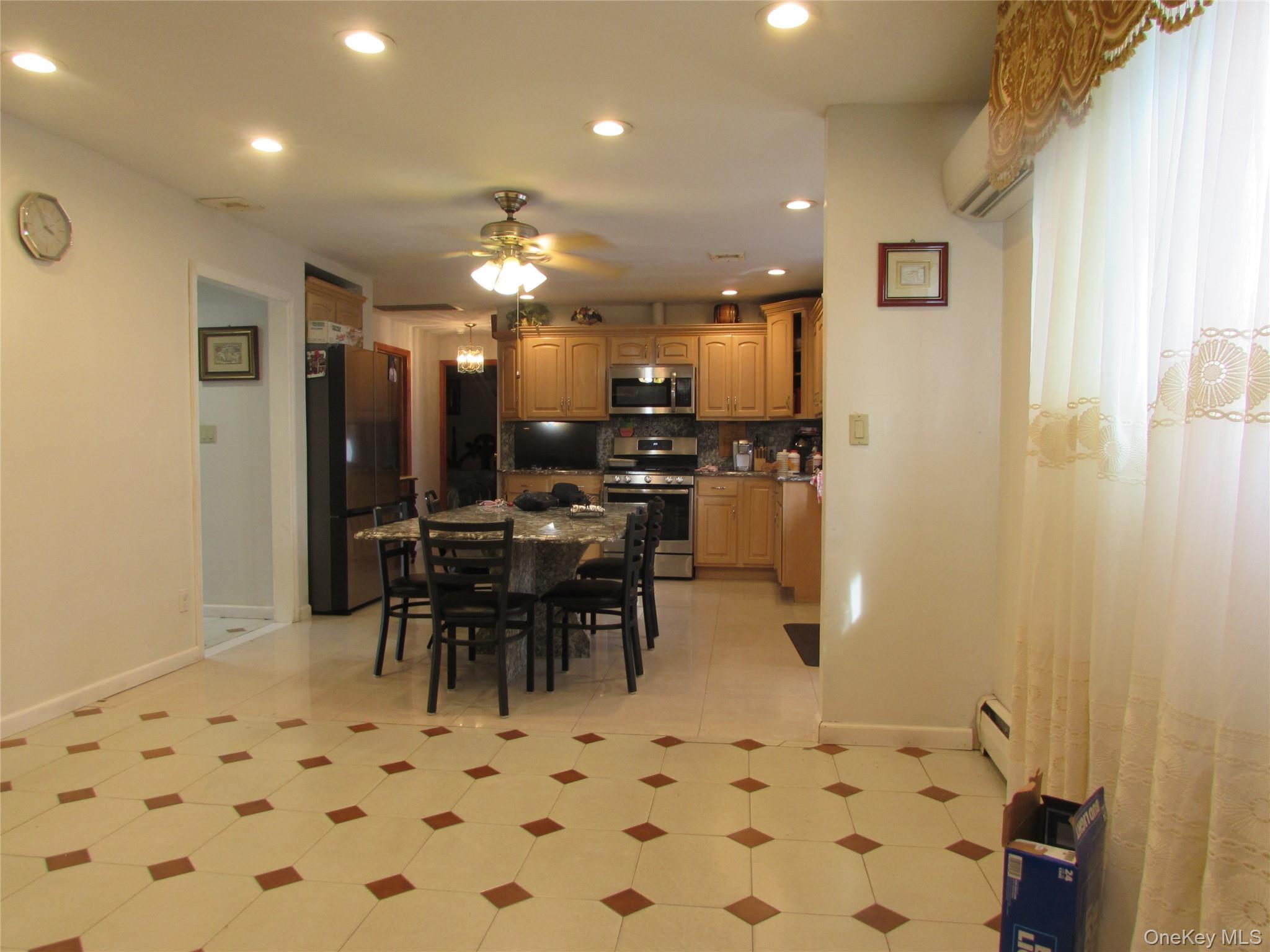 Single Family Windmill Suffolk County, NY 11704, MLS-937550-2