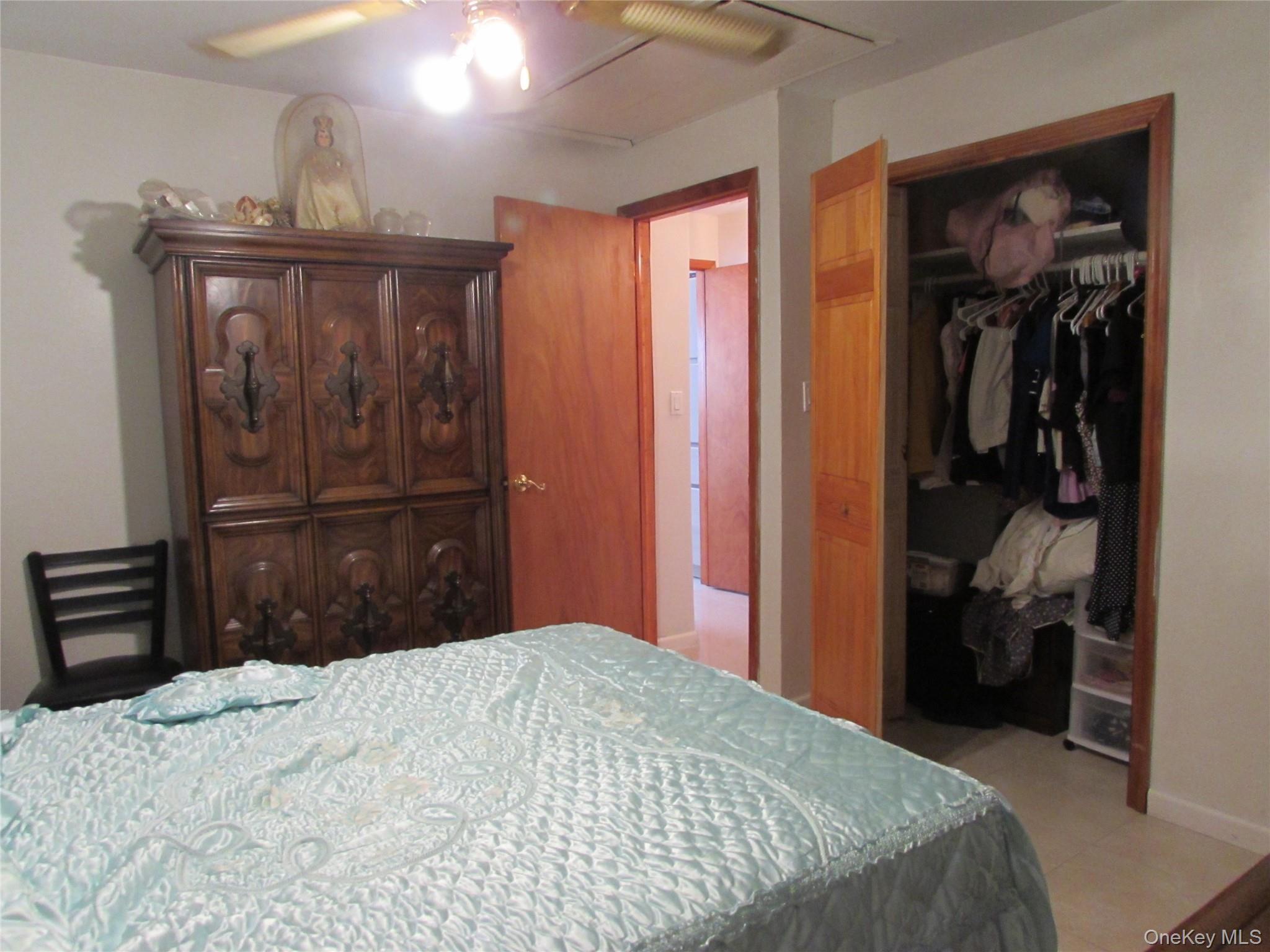 Single Family Windmill Suffolk County, NY 11704, MLS-937550-9