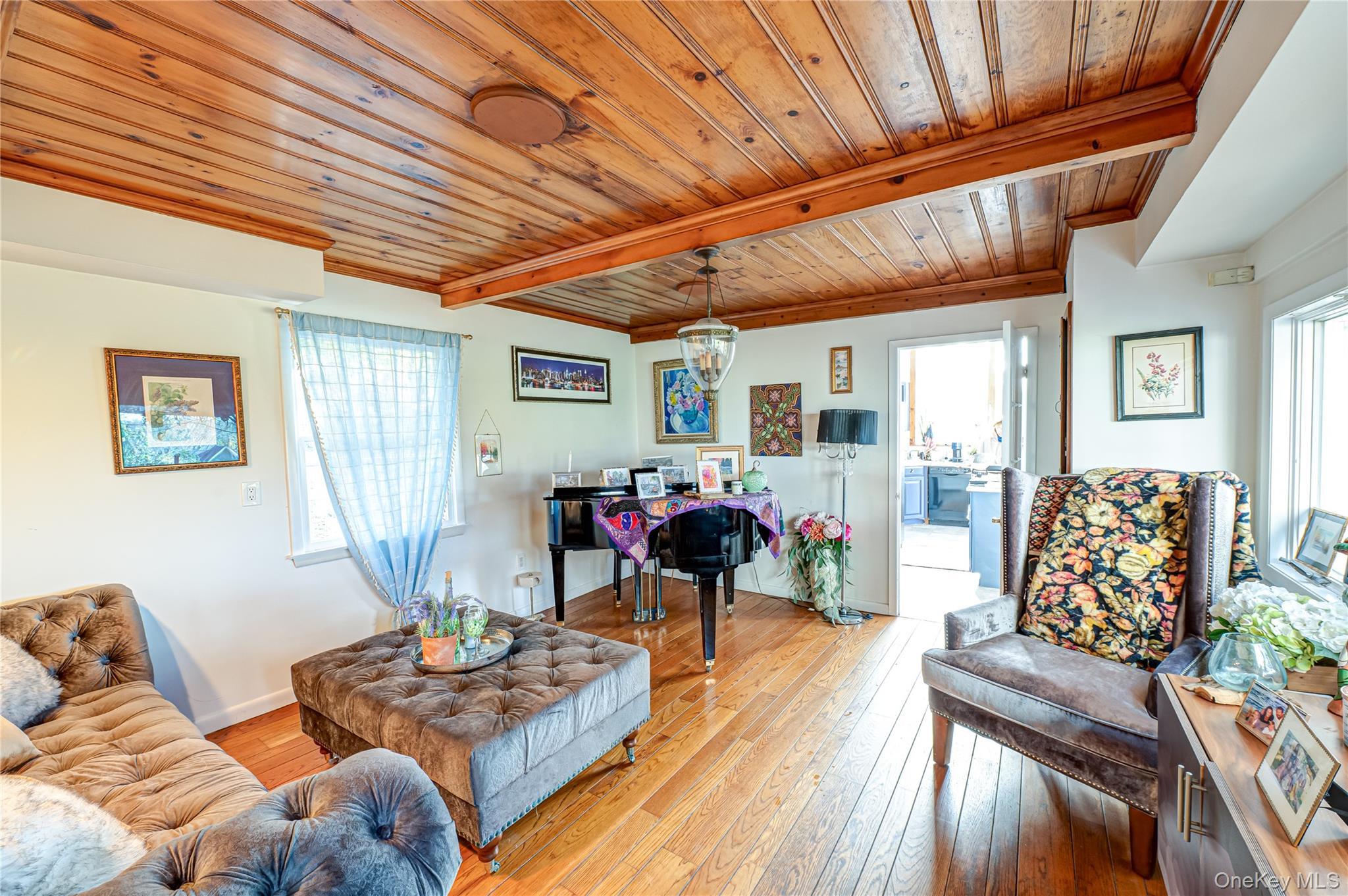 Single Family Bleeker Suffolk County, NY 11777, MLS-937633-13