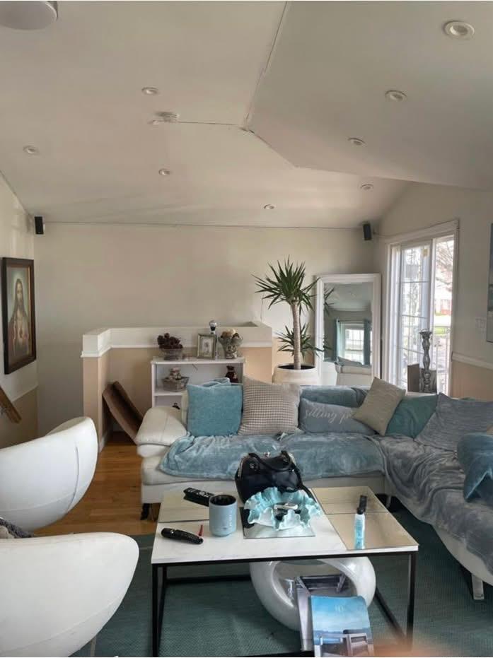 Single Family 199 Queens, NY 11412, MLS-937665-2