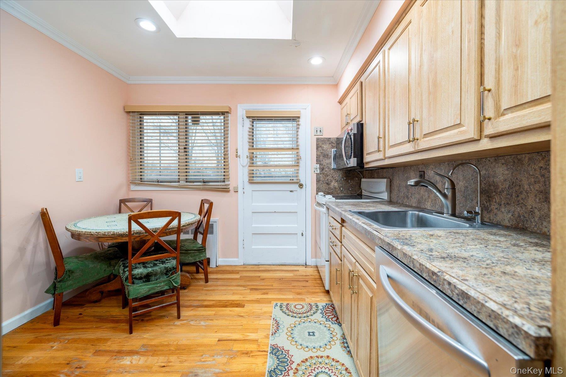 Single Family Thorn Nassau County, NY 11572, MLS-937691-12