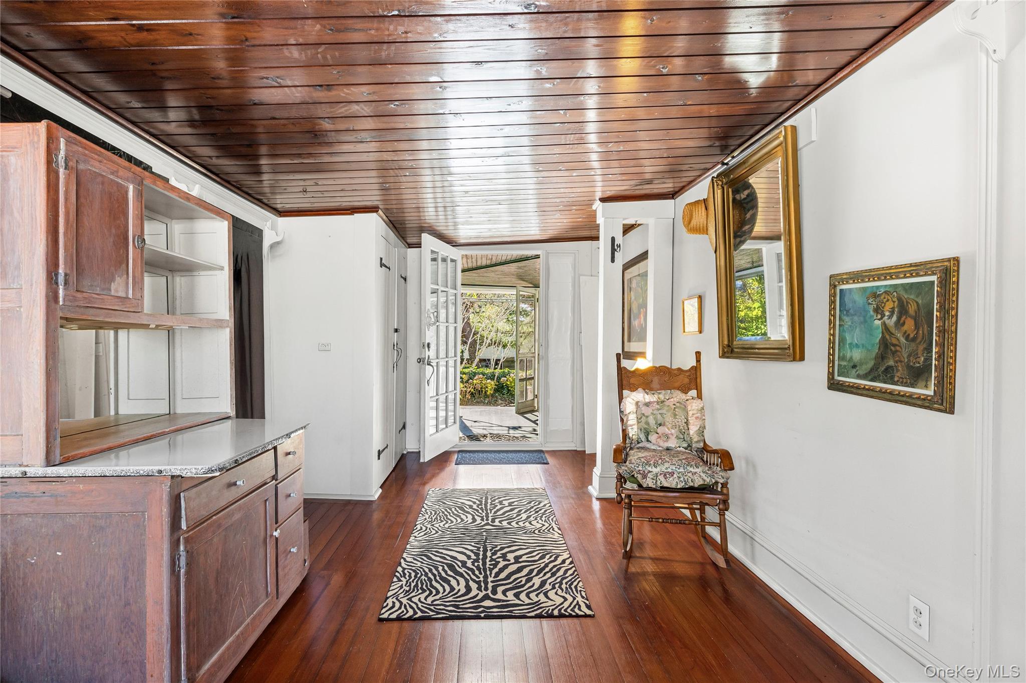 Single Family Middle Suffolk County, NY 11705, MLS-937714-11