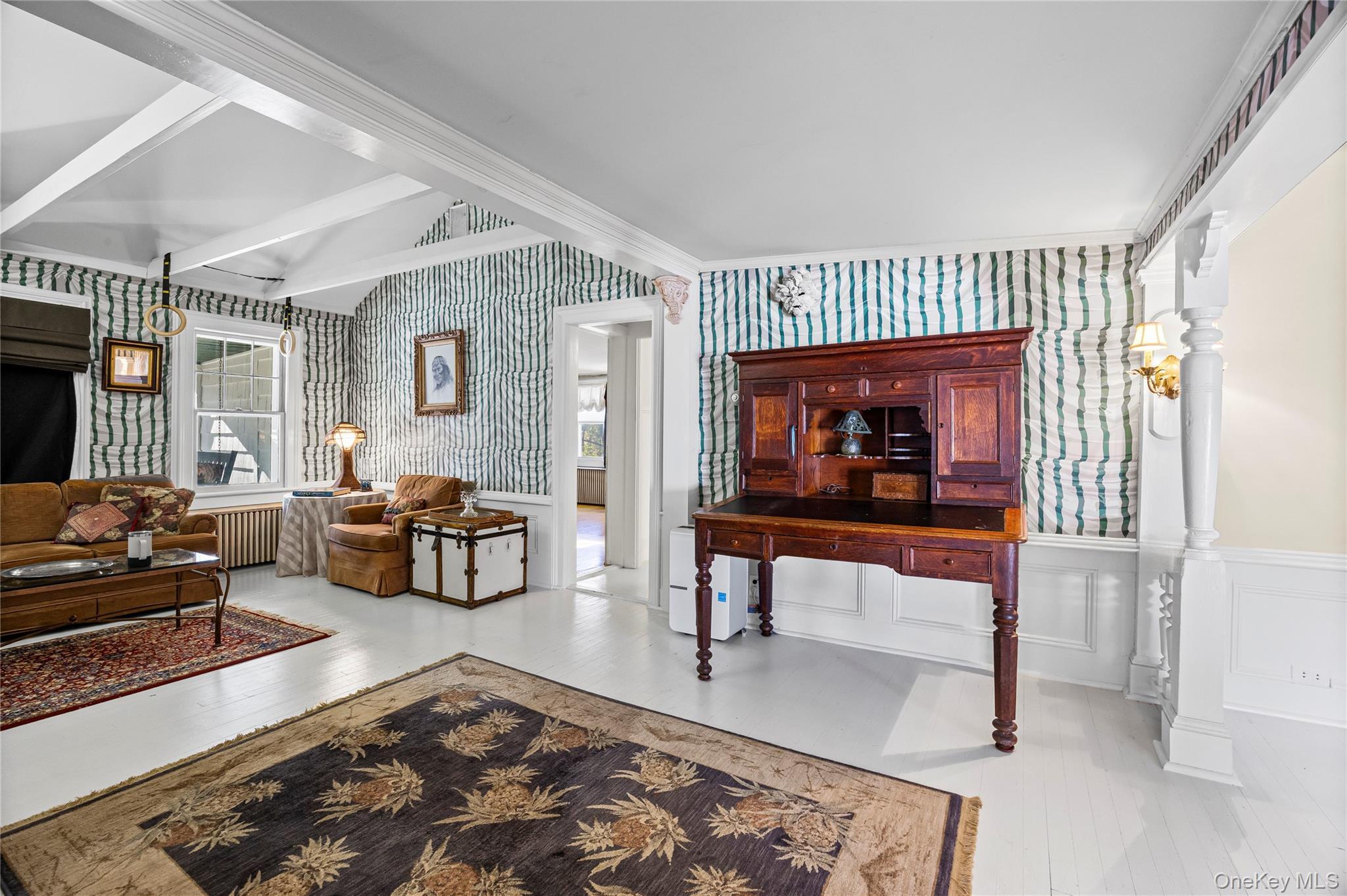 Single Family Middle Suffolk County, NY 11705, MLS-937714-15