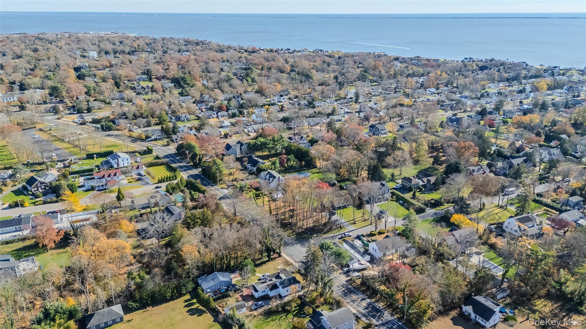 Single Family Middle Suffolk County, NY 11705, MLS-937714-44