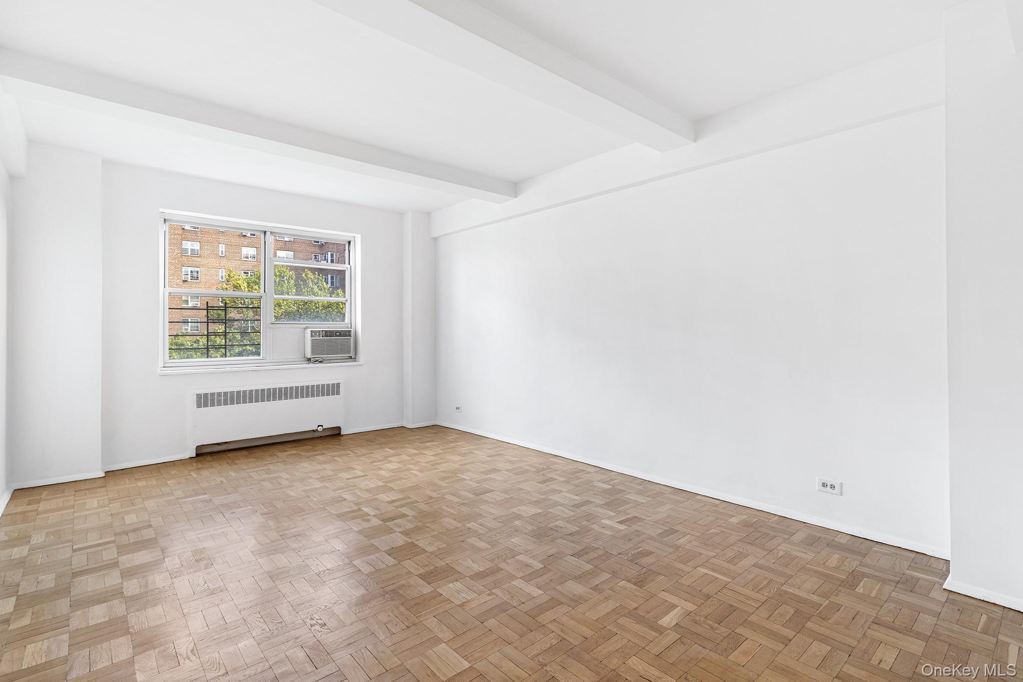 Coop Grand  Manhattan, NY 10002, MLS-937720-2