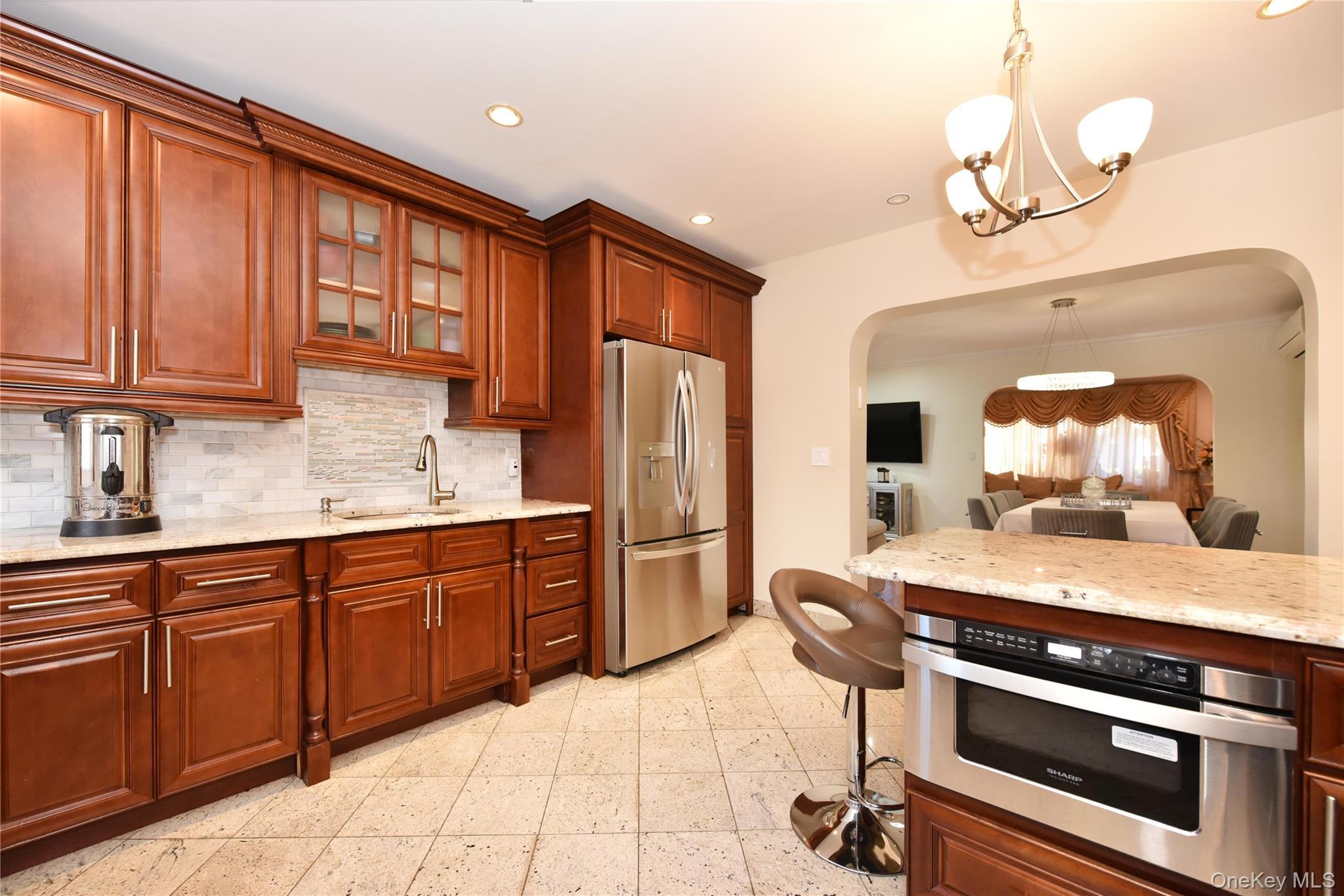 Single Family 212th Queens, NY 11427, MLS-937721-16