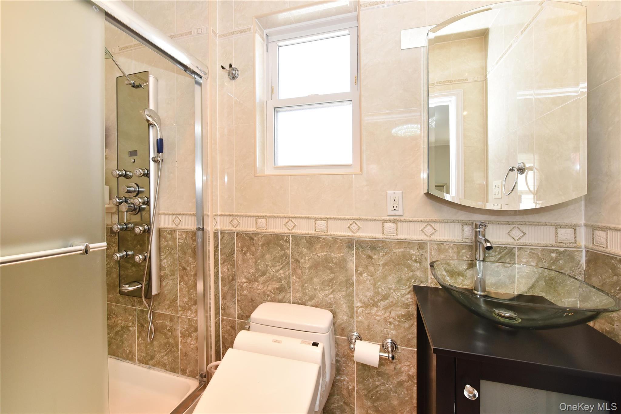 Single Family 212th Queens, NY 11427, MLS-937721-23