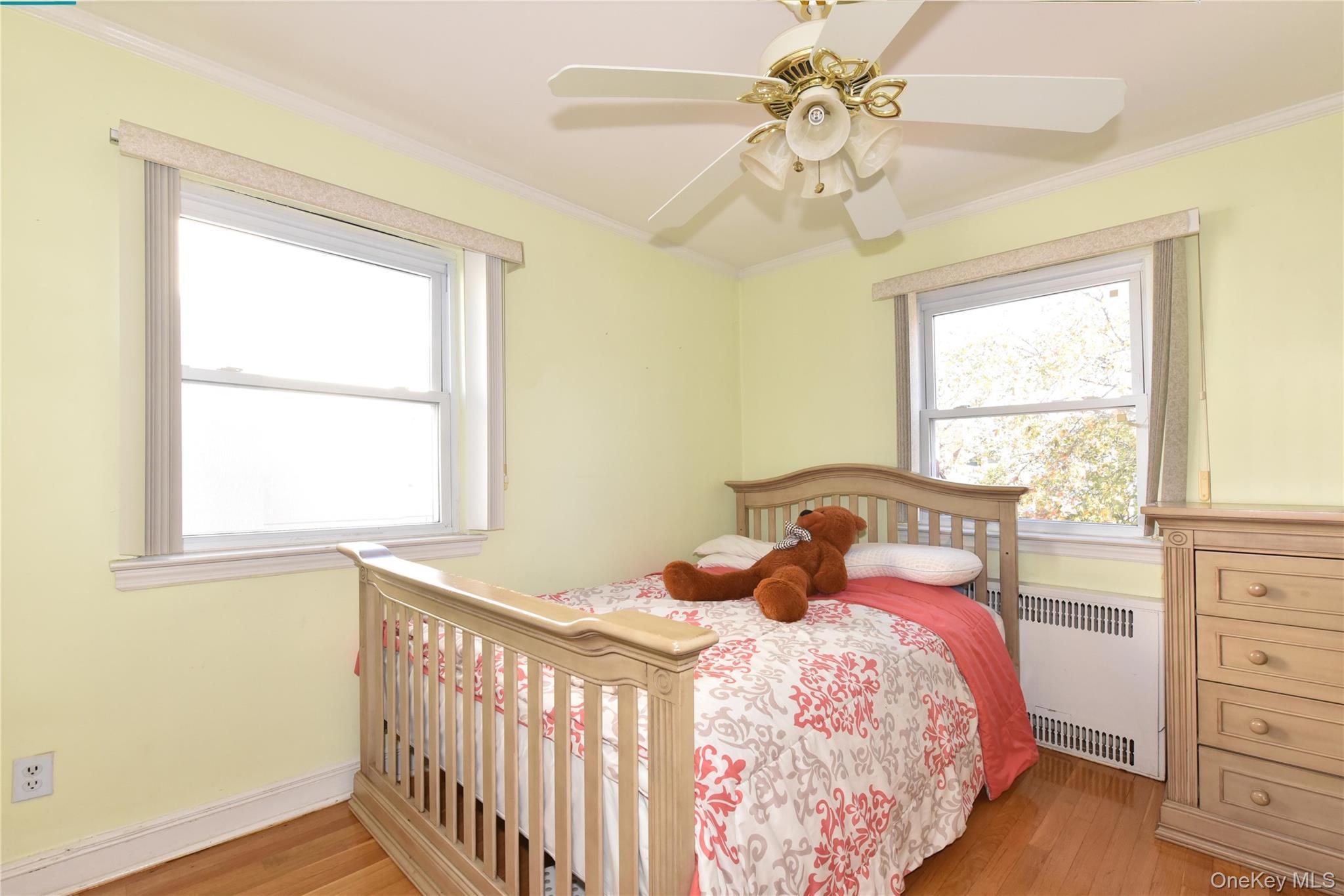 Single Family 212th Queens, NY 11427, MLS-937721-25