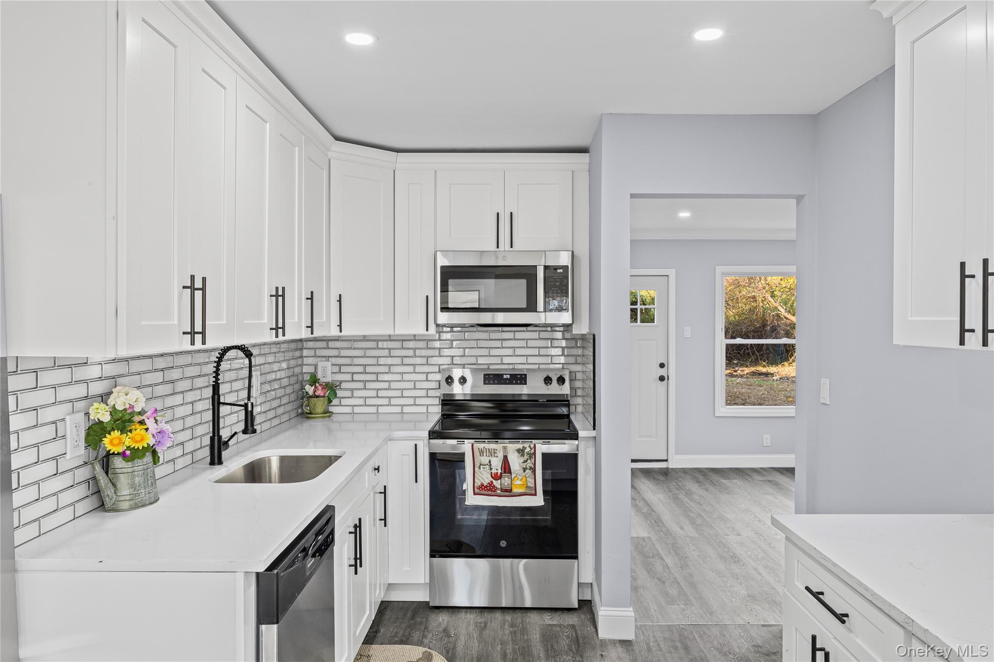 Single Family Somerset Suffolk County, NY 11701, MLS-937723-12