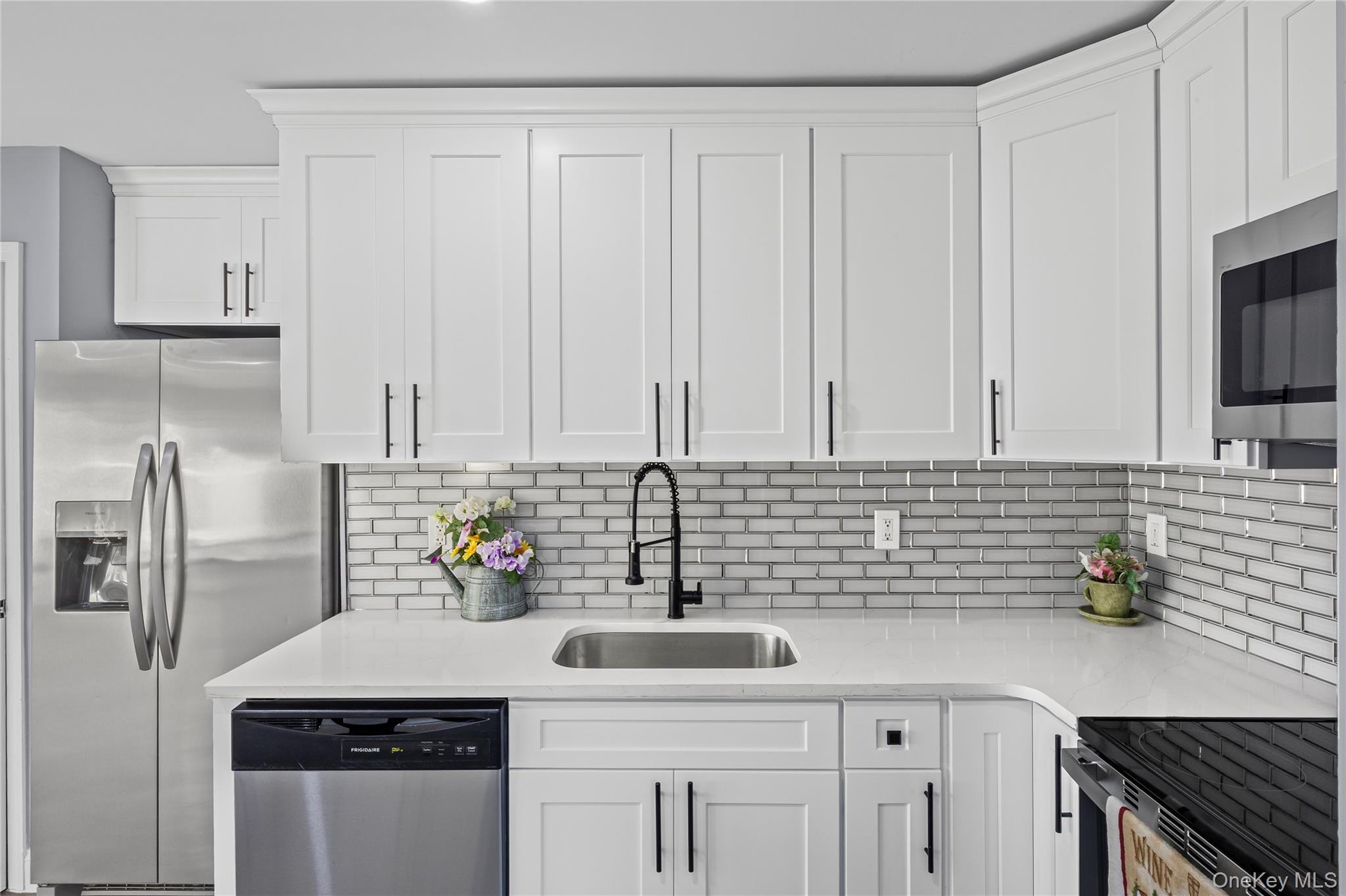 Single Family Somerset Suffolk County, NY 11701, MLS-937723-13