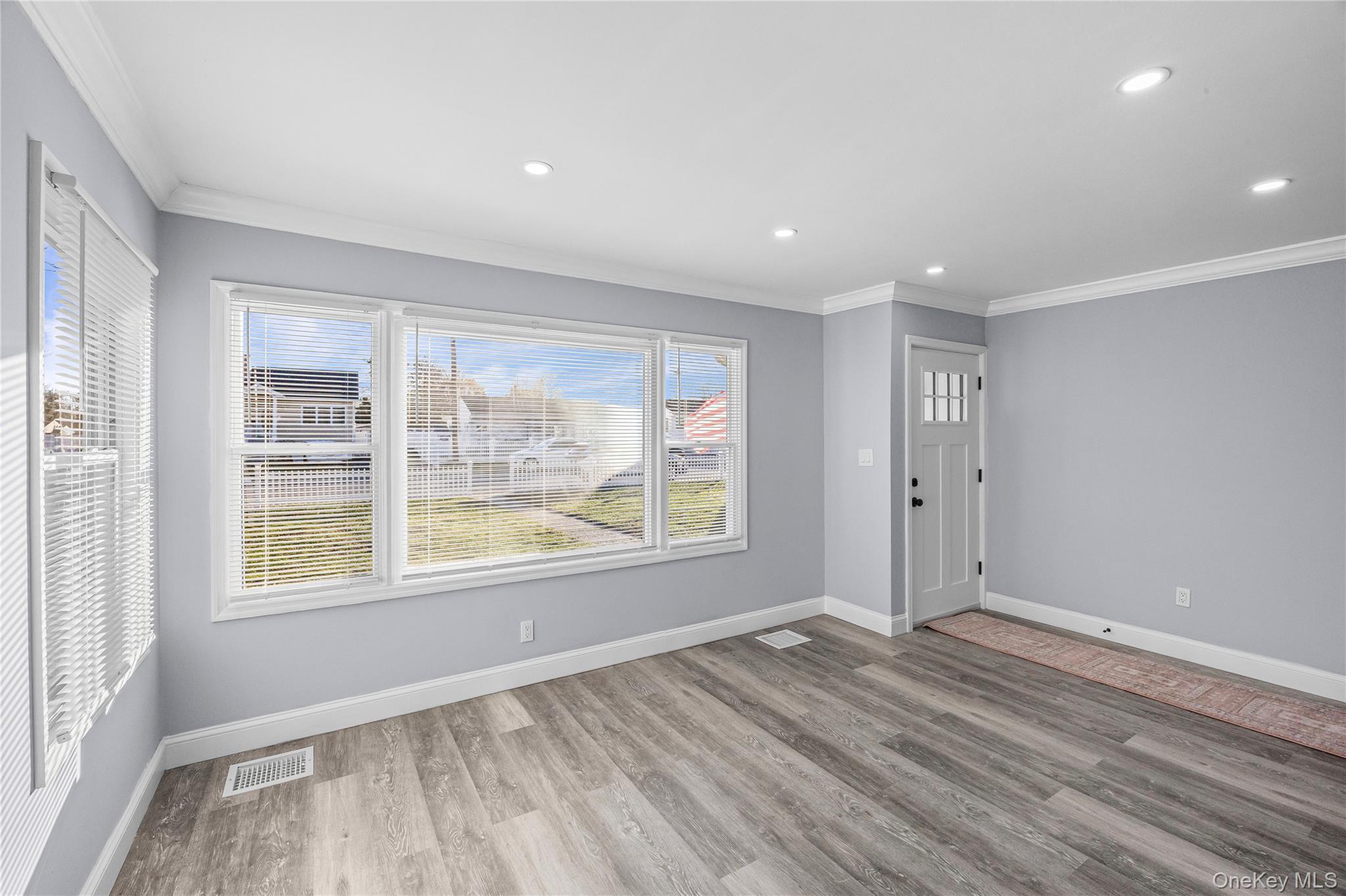 Single Family Somerset Suffolk County, NY 11701, MLS-937723-8