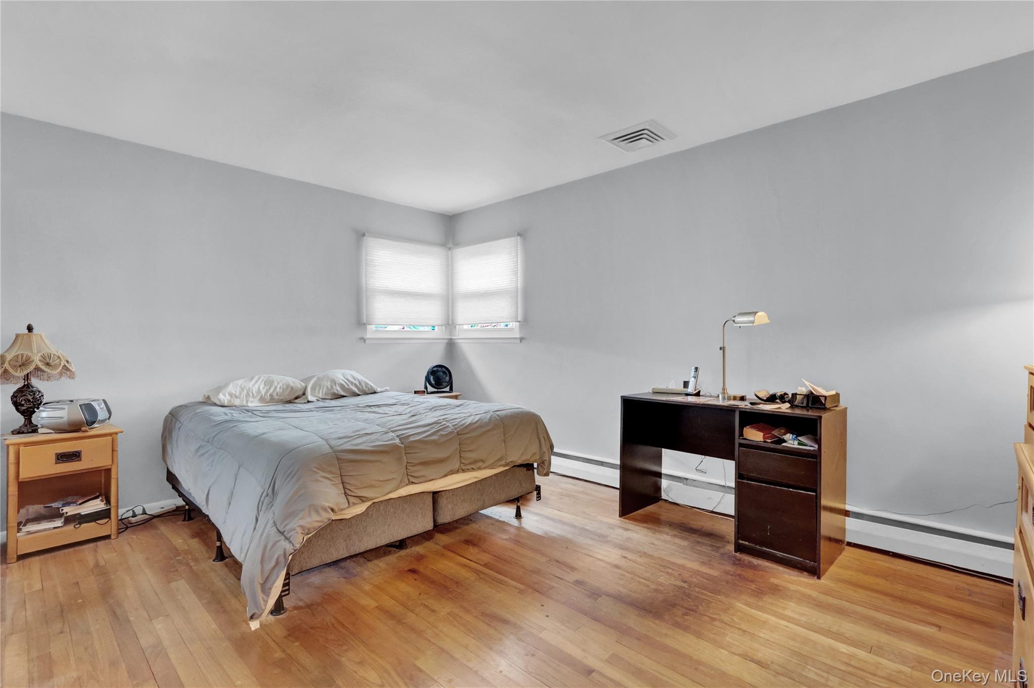 Single Family 24th  Suffolk County, NY 11729, MLS-937724-16