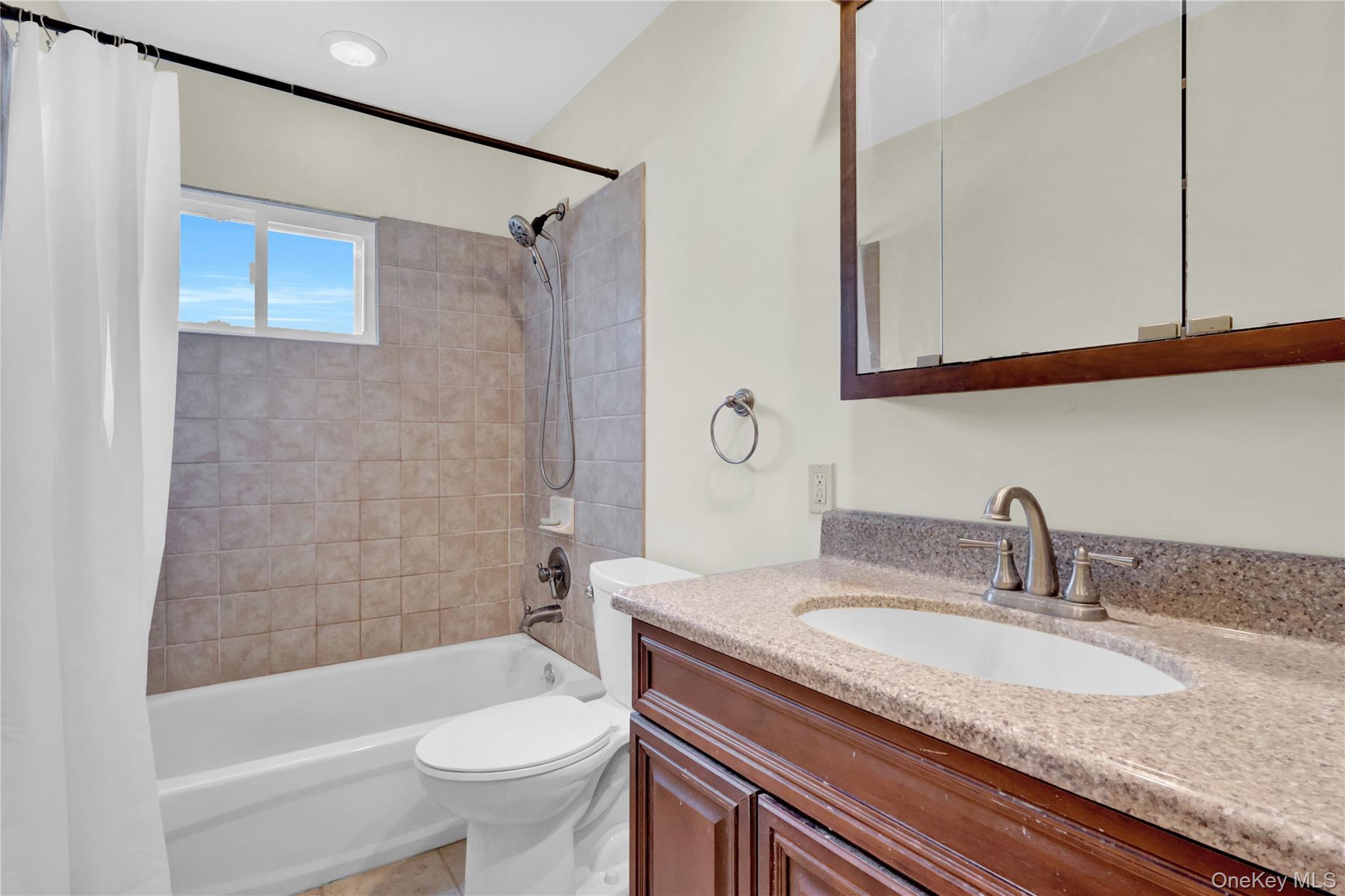 Single Family 24th  Suffolk County, NY 11729, MLS-937724-17