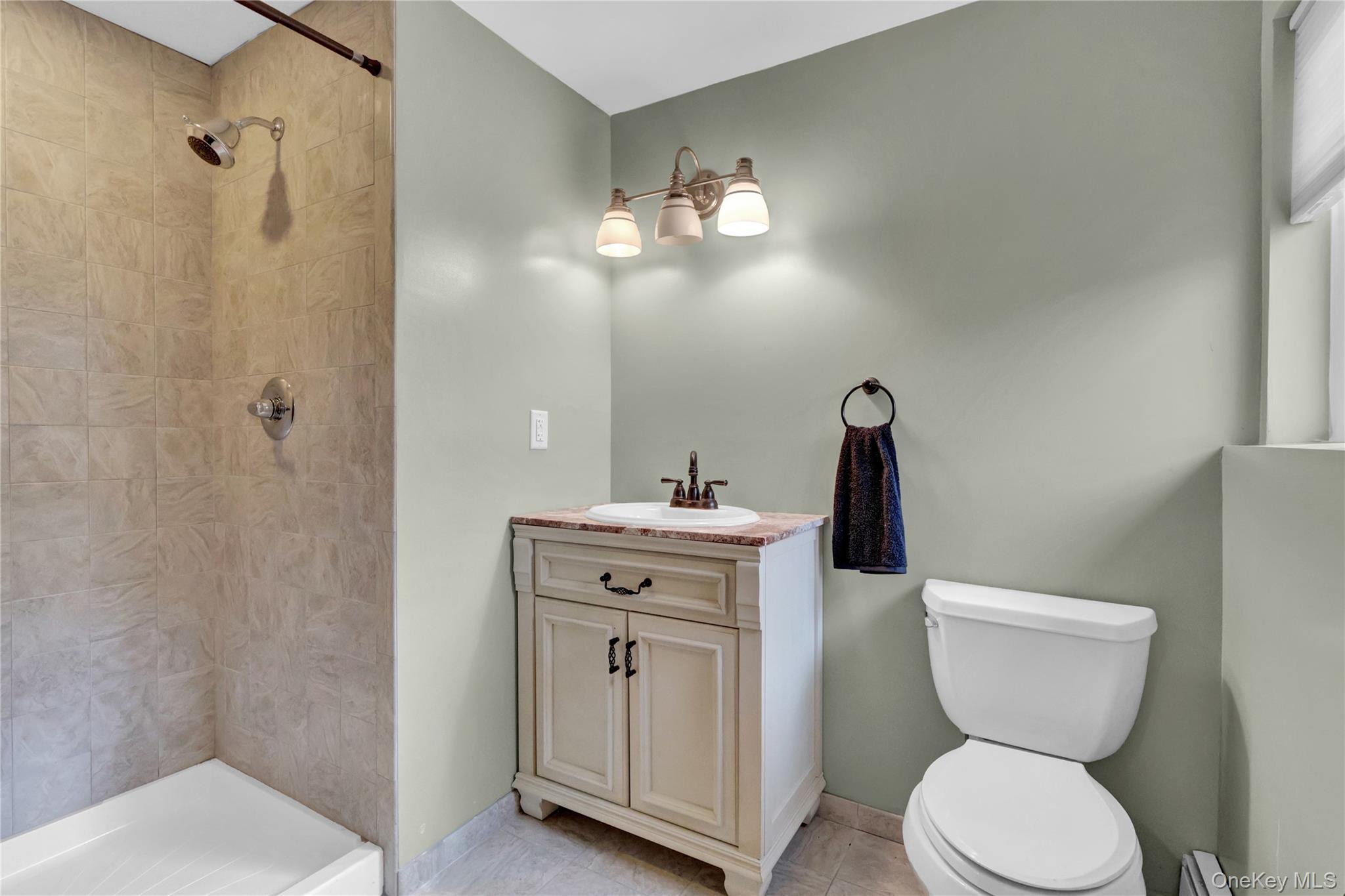 Single Family 24th  Suffolk County, NY 11729, MLS-937724-22