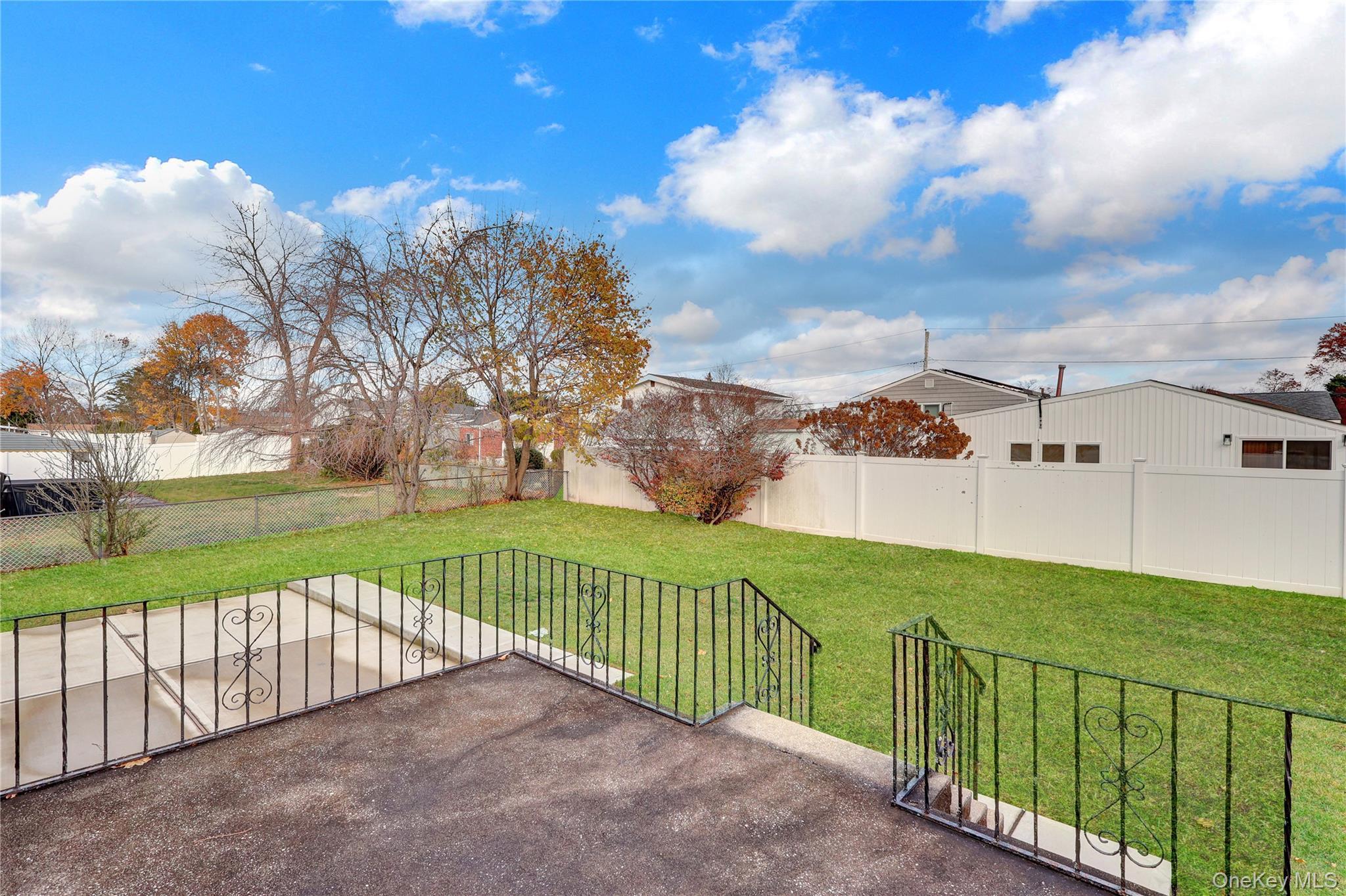 Single Family 24th  Suffolk County, NY 11729, MLS-937724-24