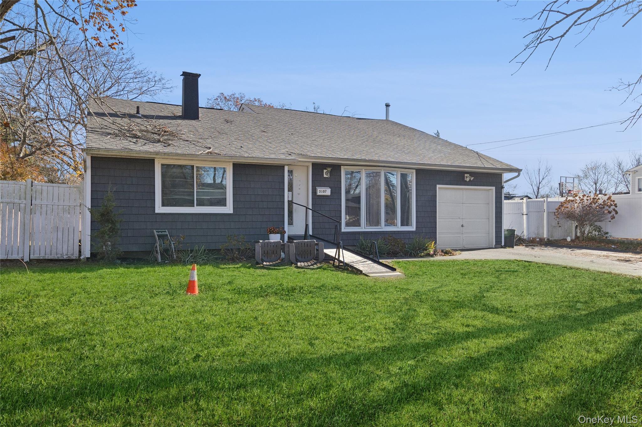 Single Family Chestnut Suffolk County, NY 11763, MLS-937729-3