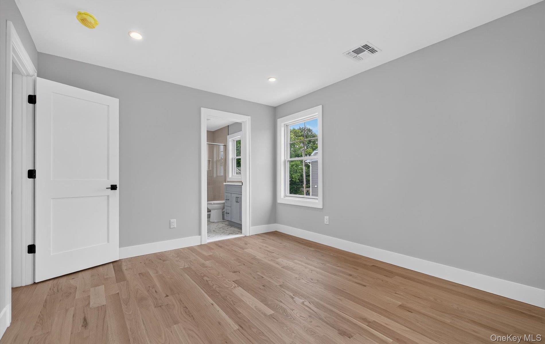 Single Family San Juan Avenue  Nassau County, NY 11507, MLS-937731-29
