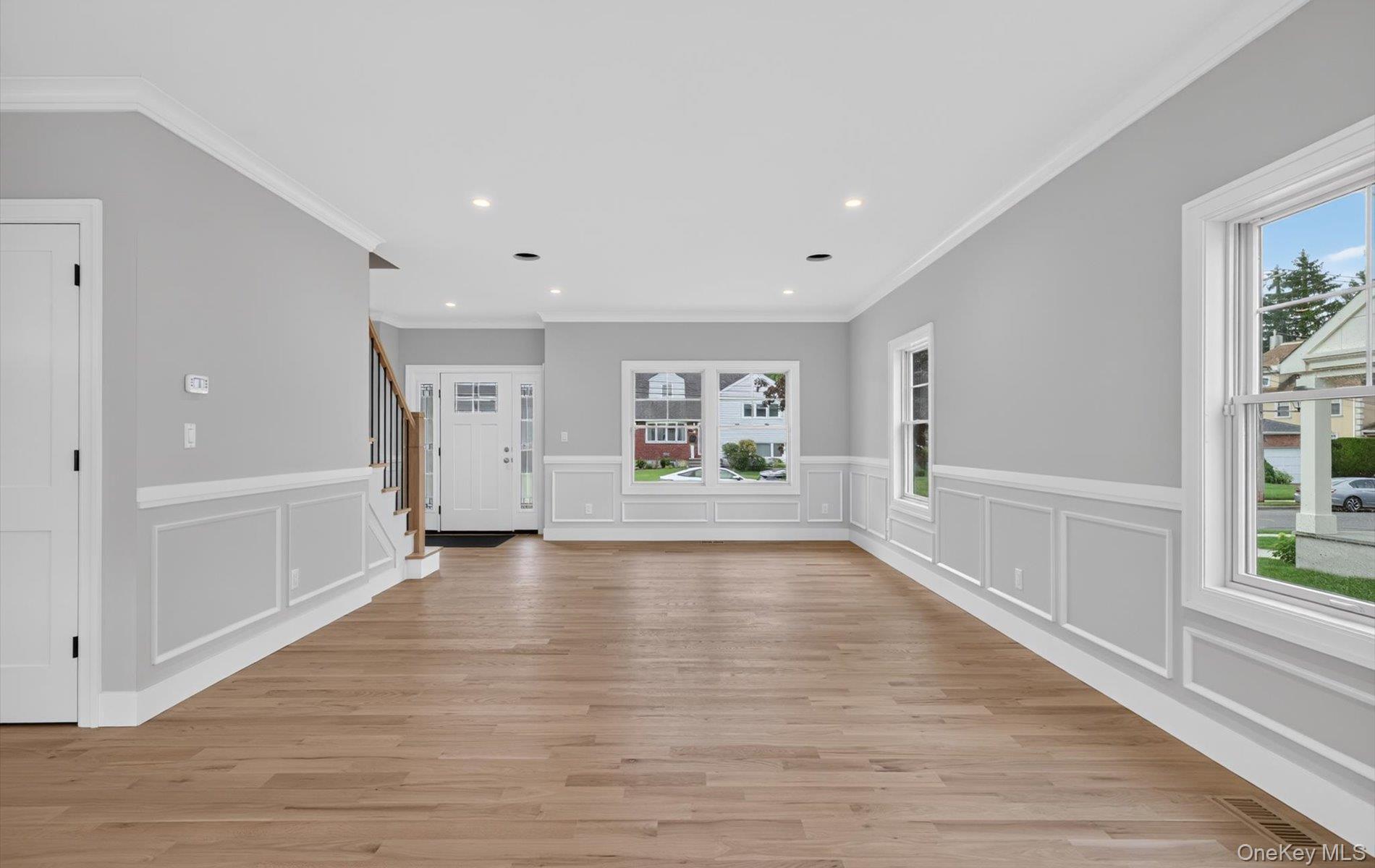 Single Family San Juan Avenue  Nassau County, NY 11507, MLS-937731-7