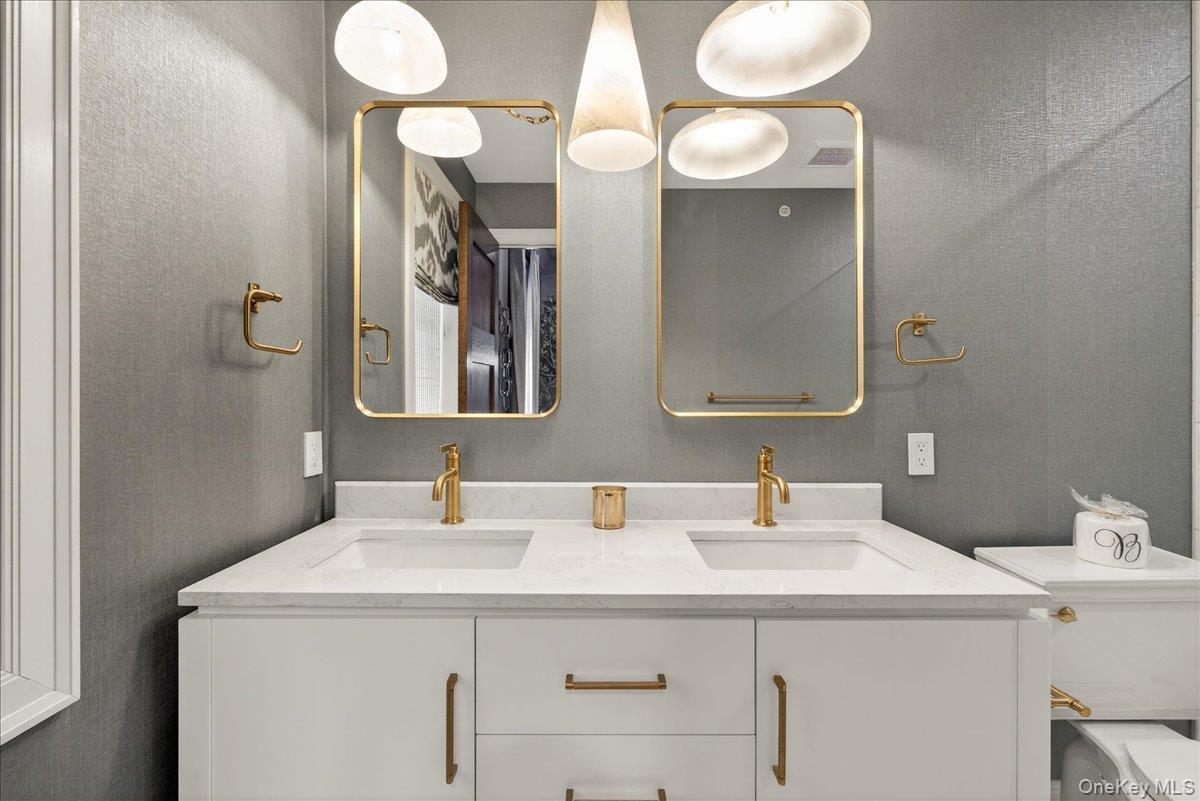 Condo Regent  Out Of Area, NY 12866, MLS-937773-21