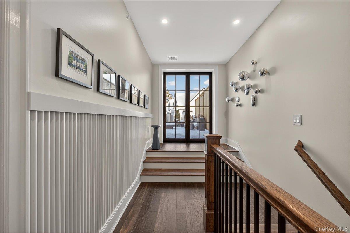 Condo Regent  Out Of Area, NY 12866, MLS-937793-24