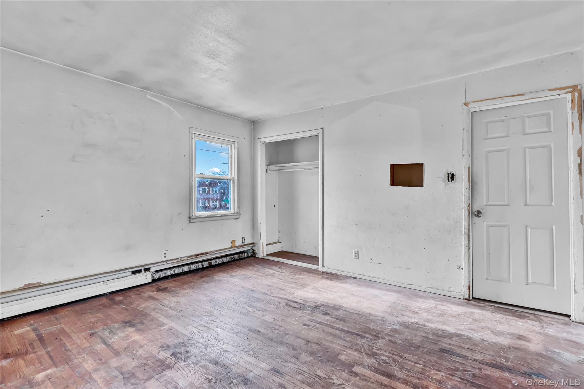 Single Family Beach 60th Queens, NY 11692, MLS-937809-11