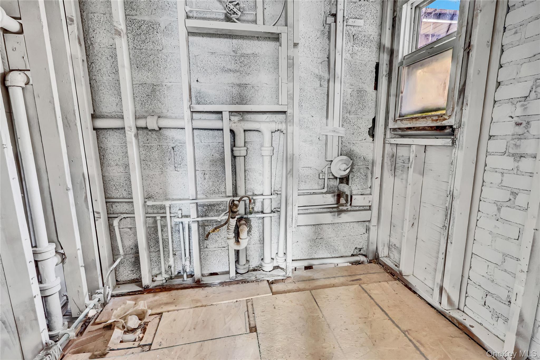 Single Family Beach 60th Queens, NY 11692, MLS-937809-13