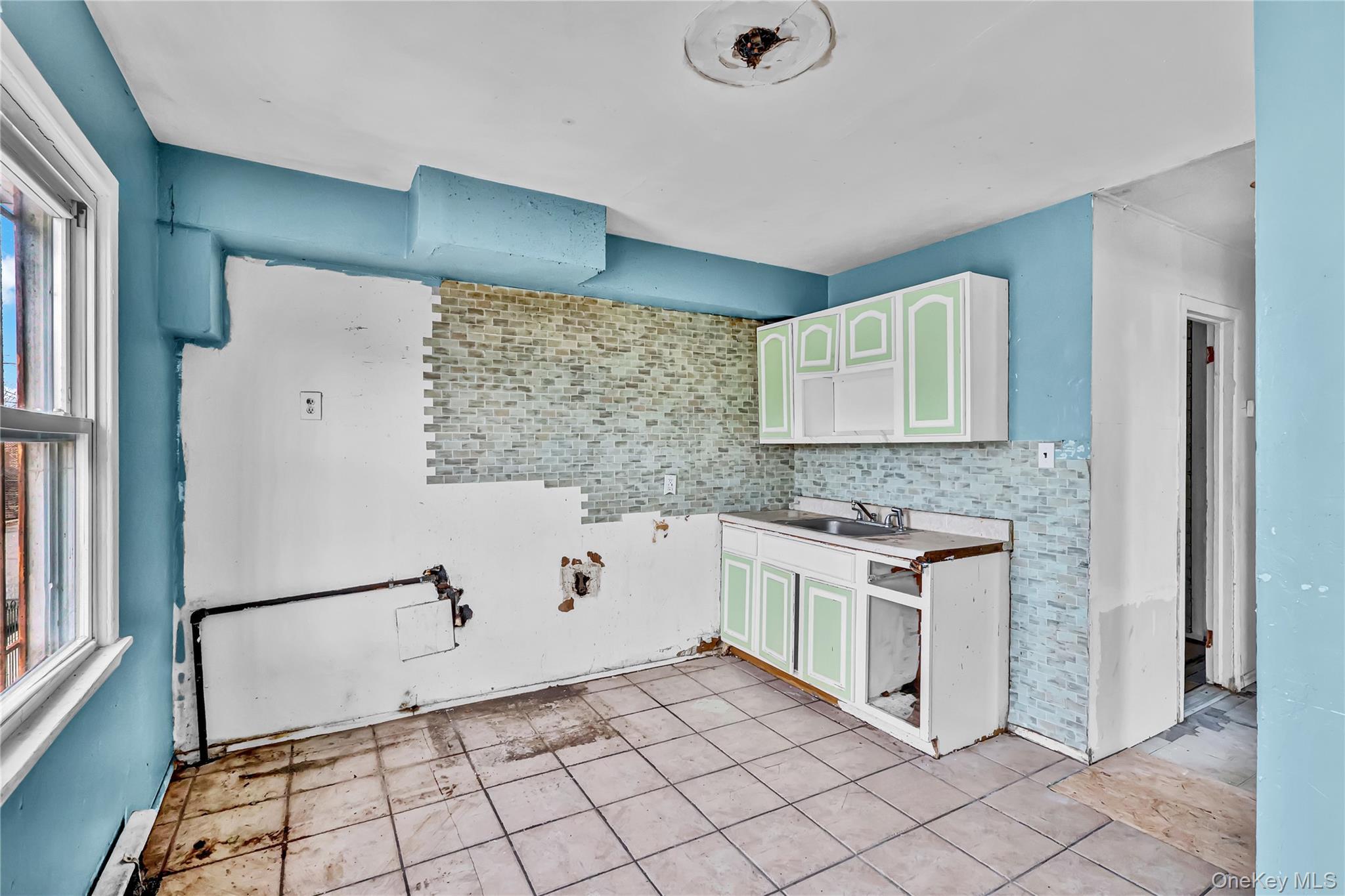 Single Family Beach 60th Queens, NY 11692, MLS-937809-4