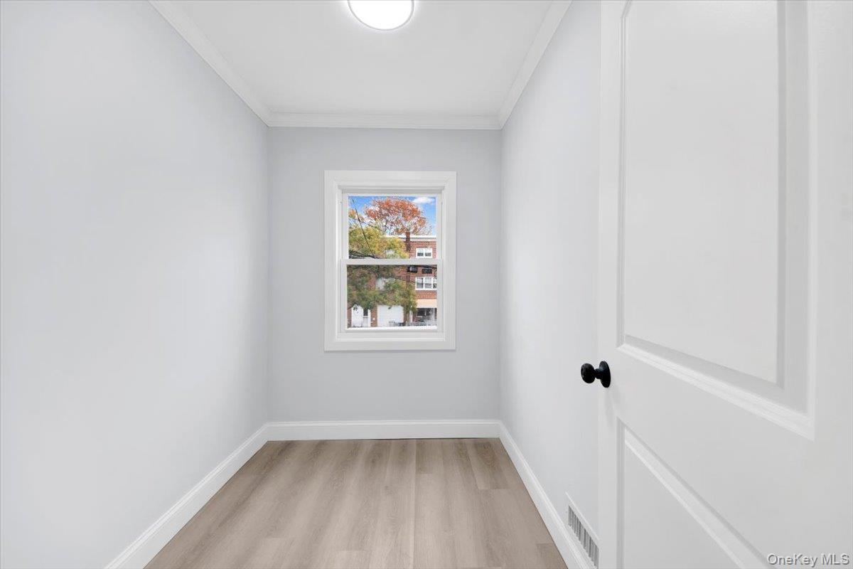 Single Family Stickney  Bronx, NY 10469, MLS-937822-11