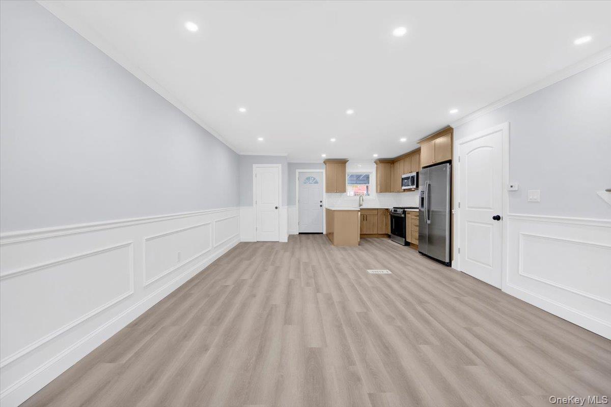 Single Family Stickney  Bronx, NY 10469, MLS-937822-12