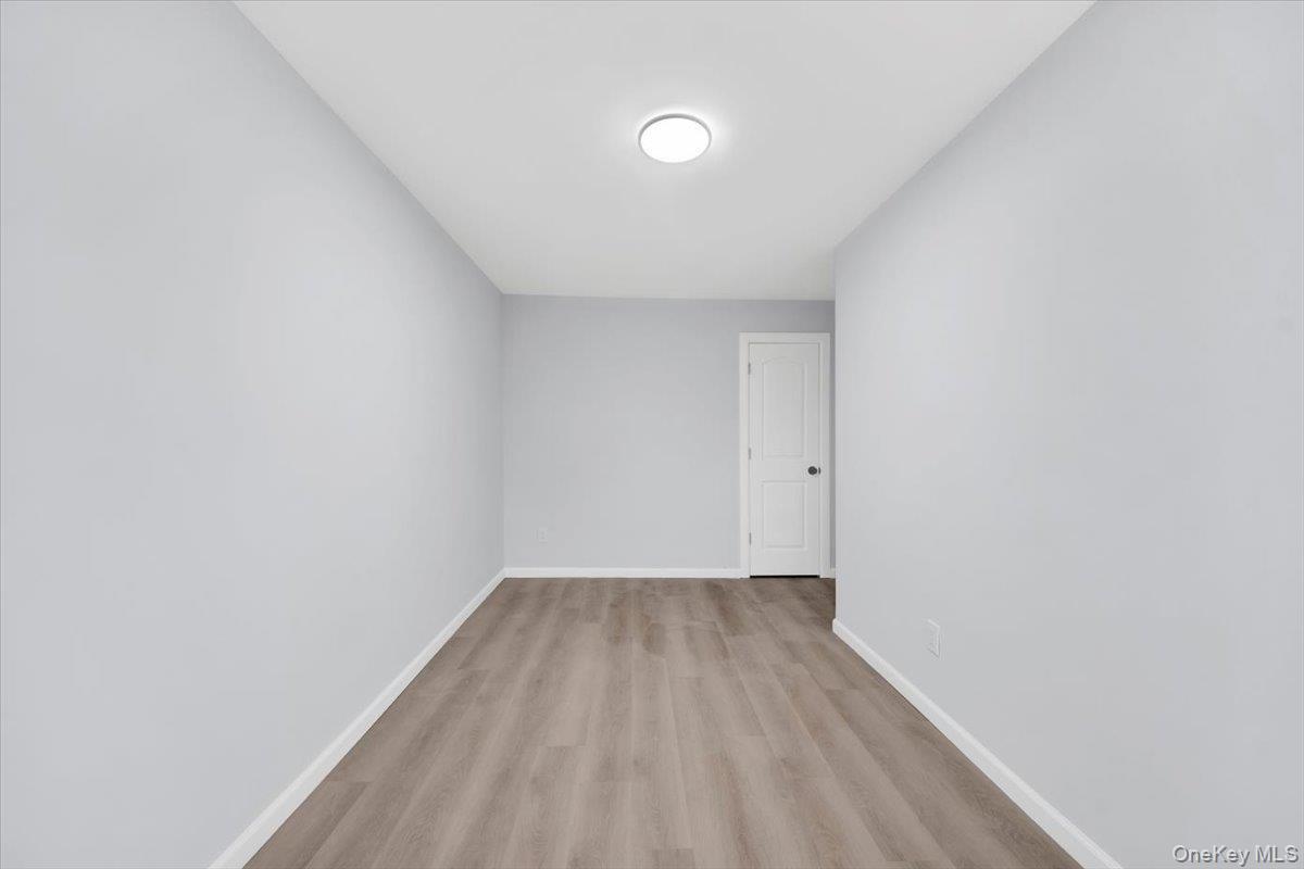 Single Family Stickney  Bronx, NY 10469, MLS-937822-7