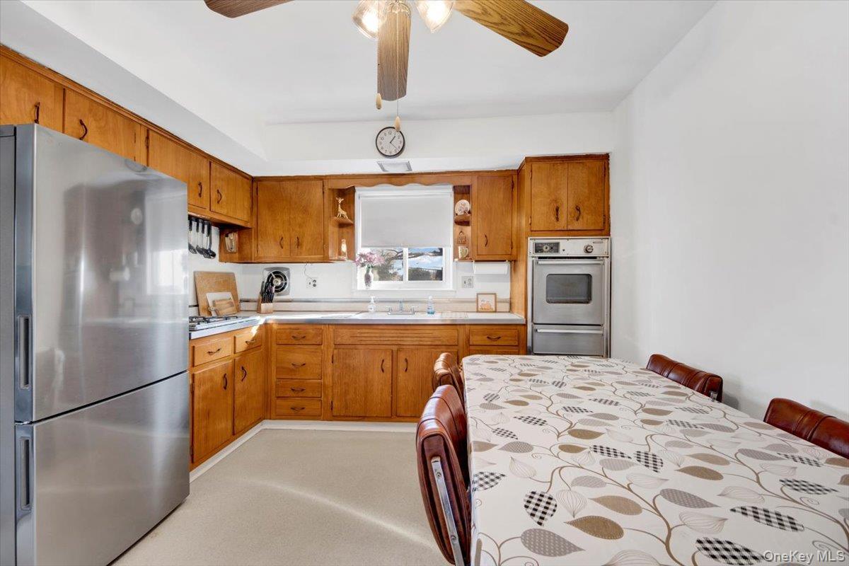 Single Family Crosby  Bronx, NY 10461, MLS-937826-23