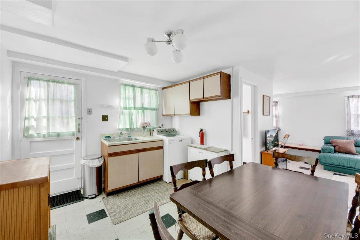 Single Family Crosby  Bronx, NY 10461, MLS-937826-26