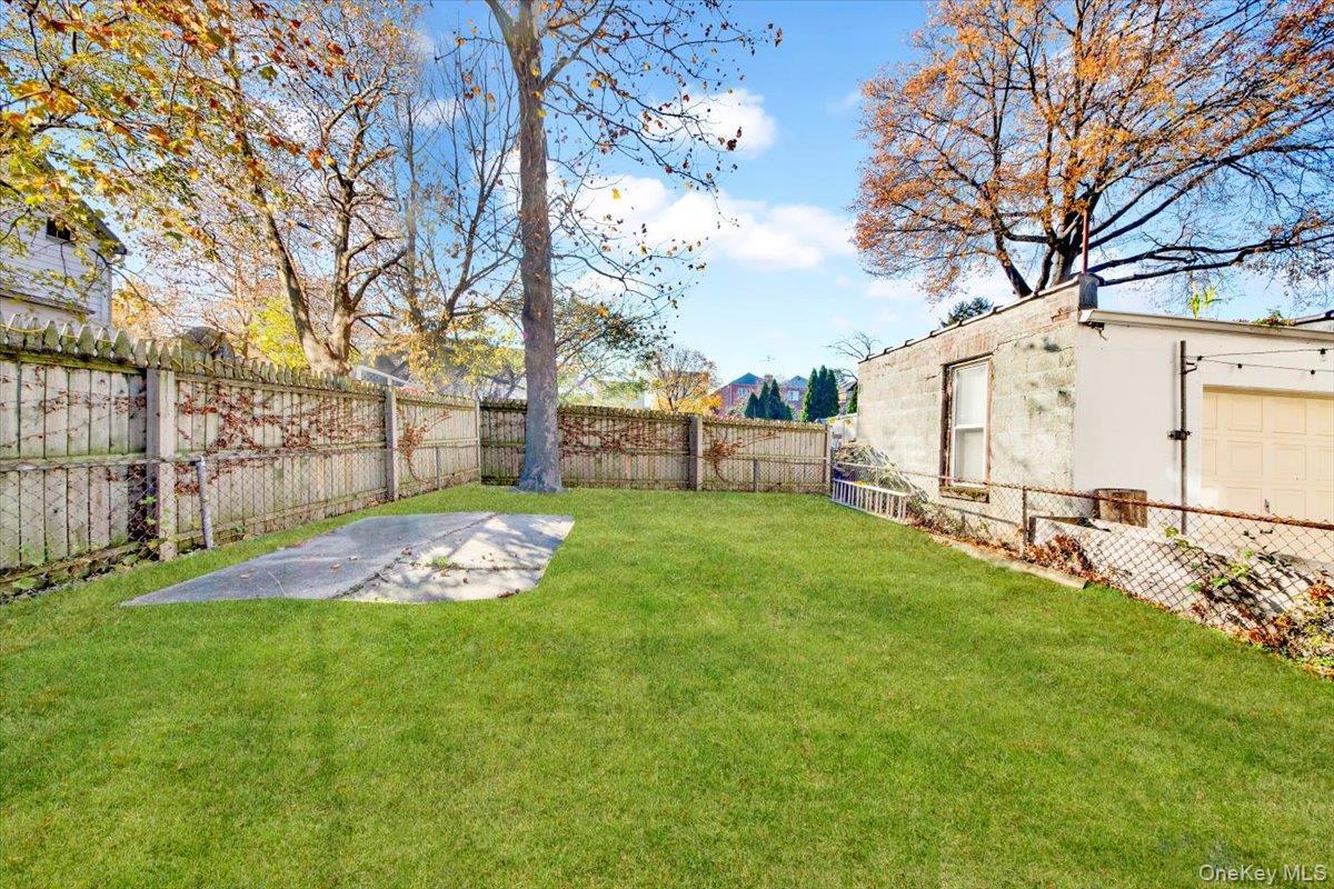 Single Family Crosby  Bronx, NY 10461, MLS-937826-3