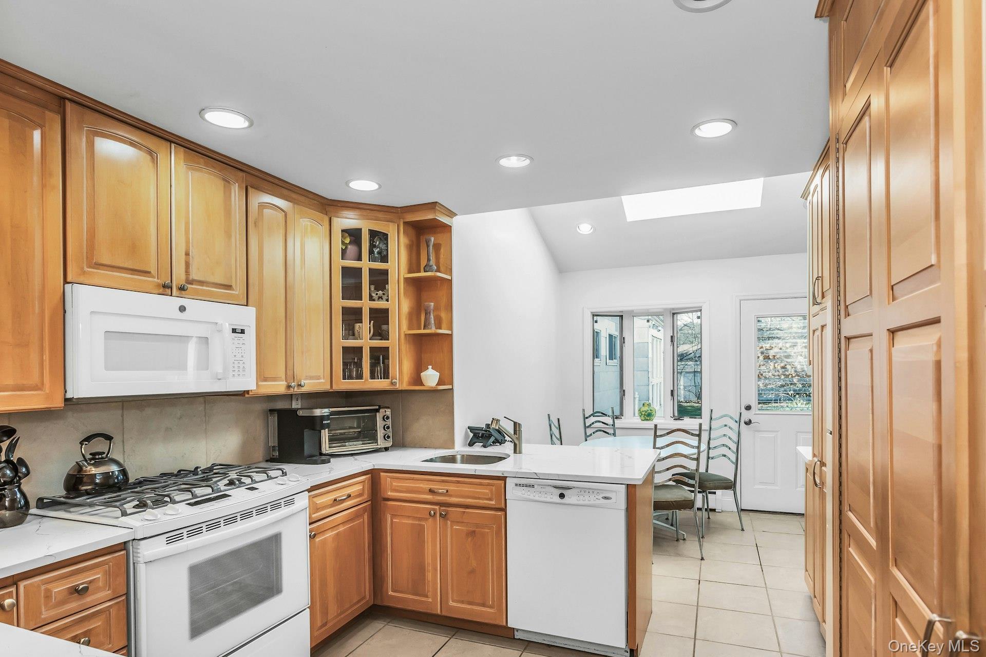 Single Family Verleye  Suffolk County, NY 11731, MLS-937830-10