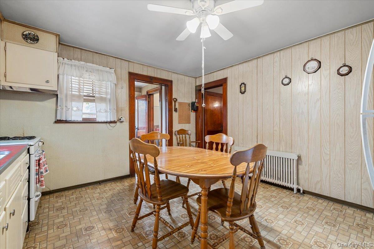 Single Family 9th Suffolk County, NY 11746, MLS-937840-15