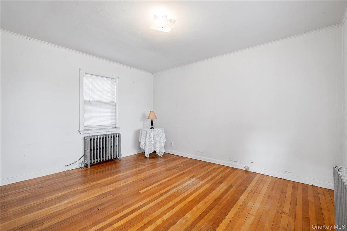 Single Family 9th Suffolk County, NY 11746, MLS-937840-21