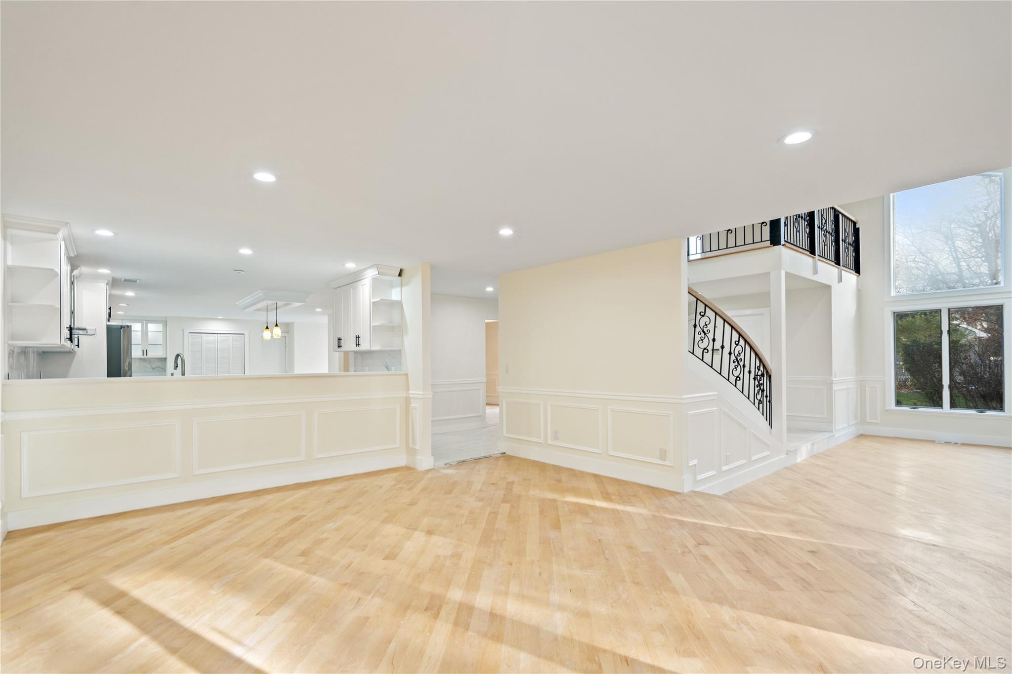 Condo Heiko  Suffolk County, NY 11768, MLS-937841-10