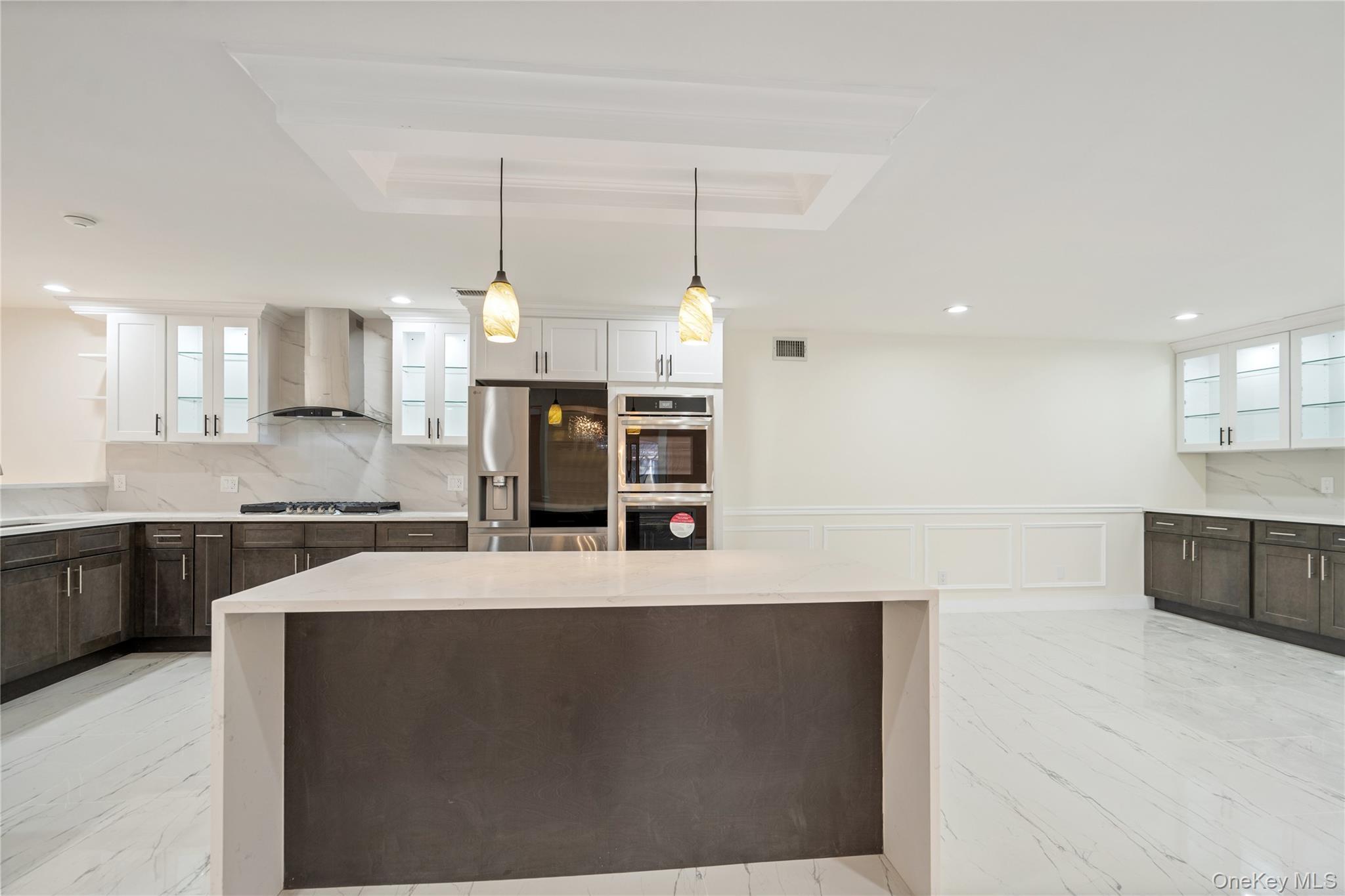 Condo Heiko  Suffolk County, NY 11768, MLS-937841-21