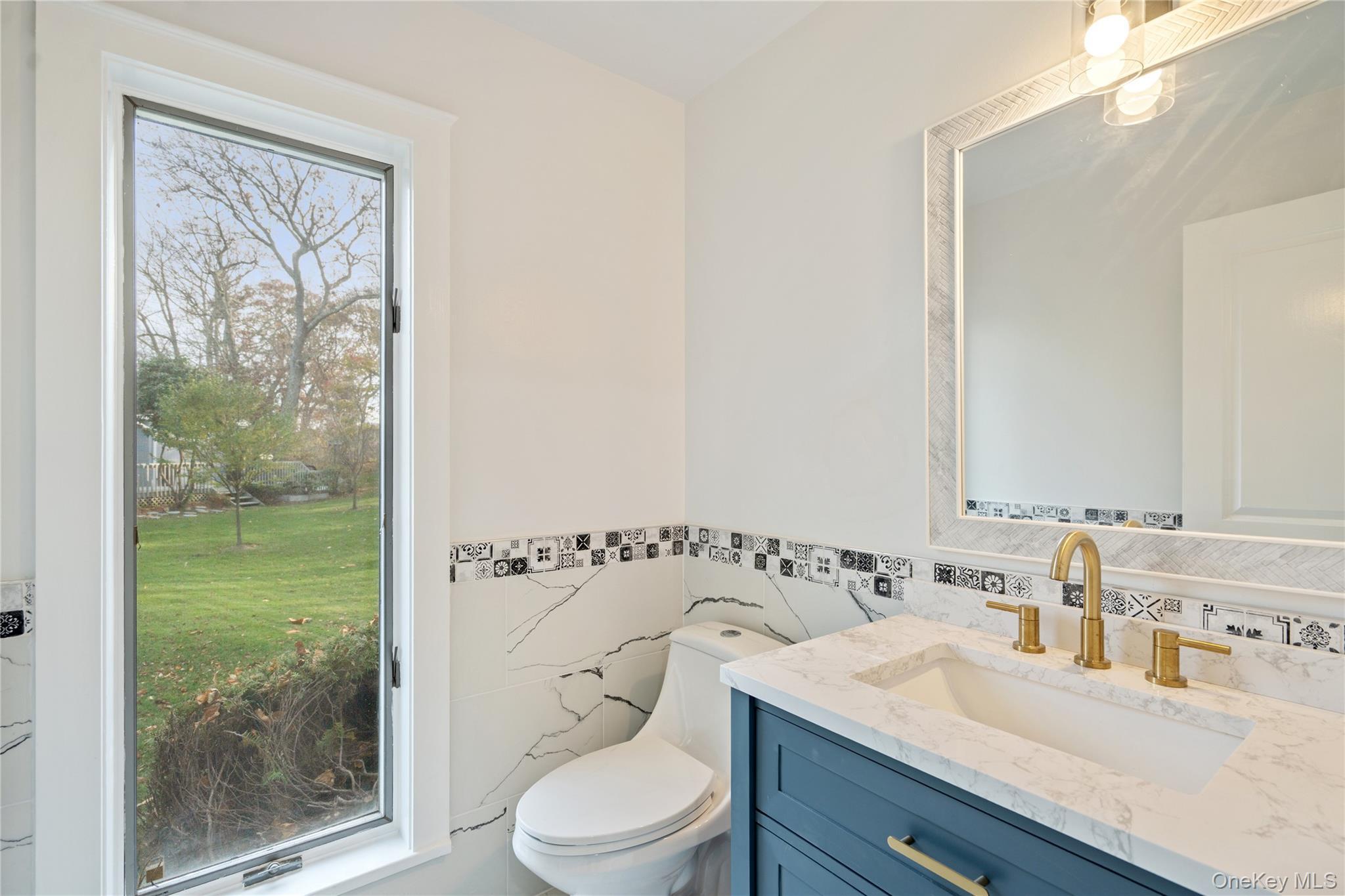 Condo Heiko  Suffolk County, NY 11768, MLS-937841-28