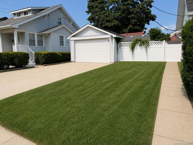 Single Family 110th Road  Queens, NY 11412, MLS-937851-11