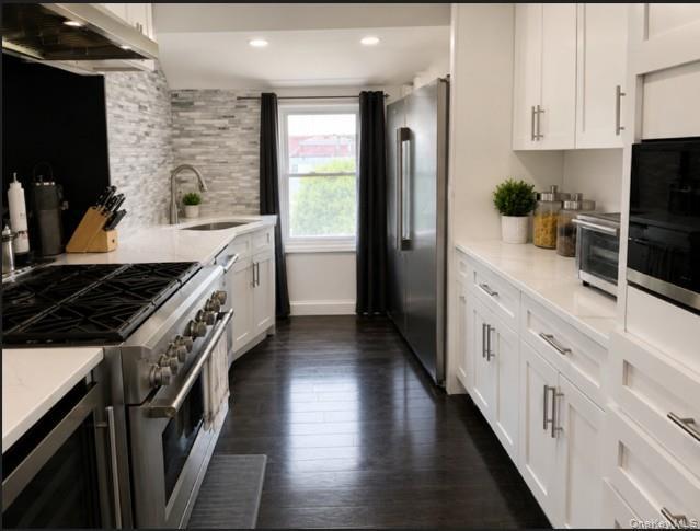 Single Family 110th Road  Queens, NY 11412, MLS-937851-3